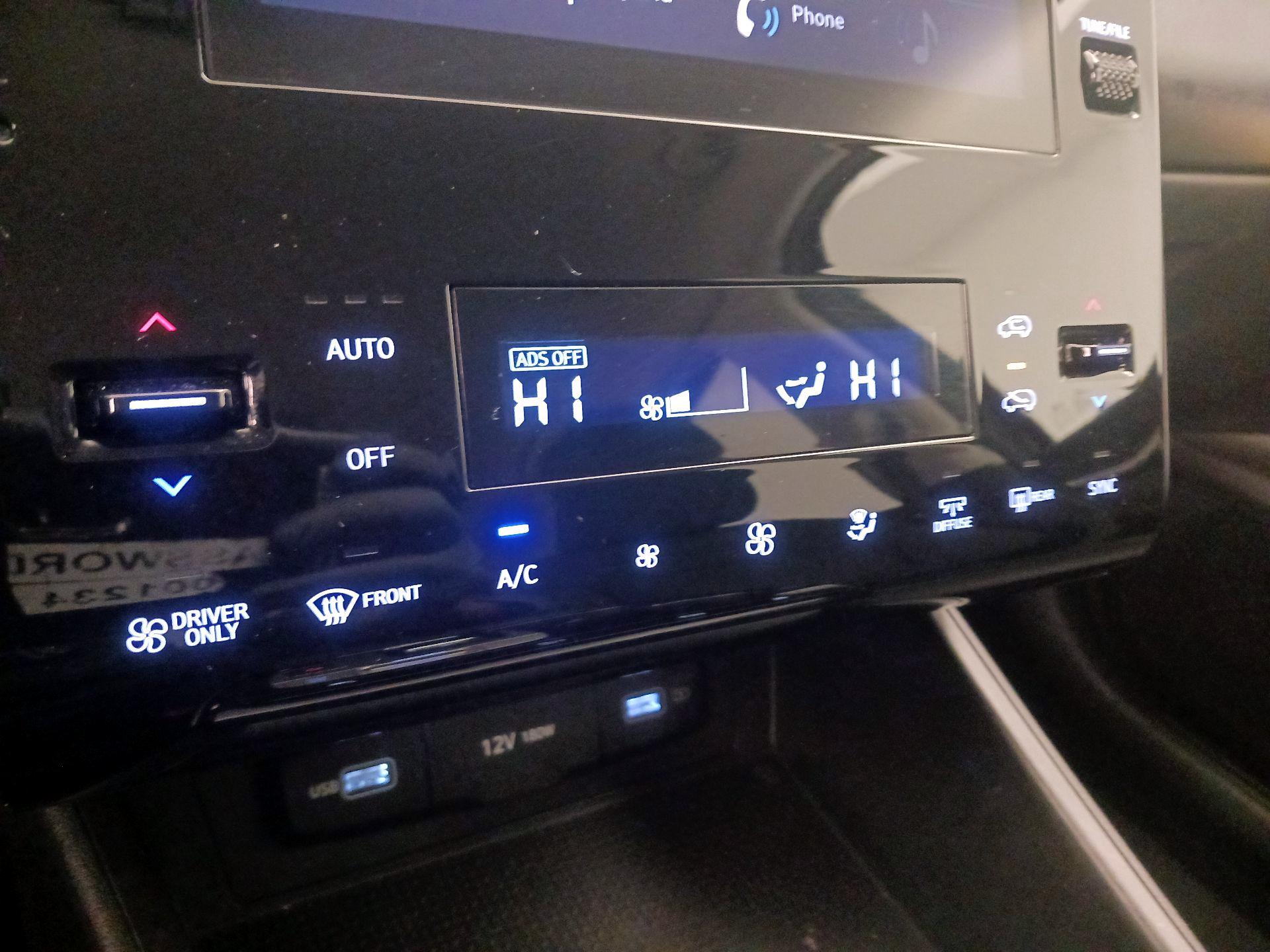 Thumbnail: 2022 Hyundai Tucson - 16