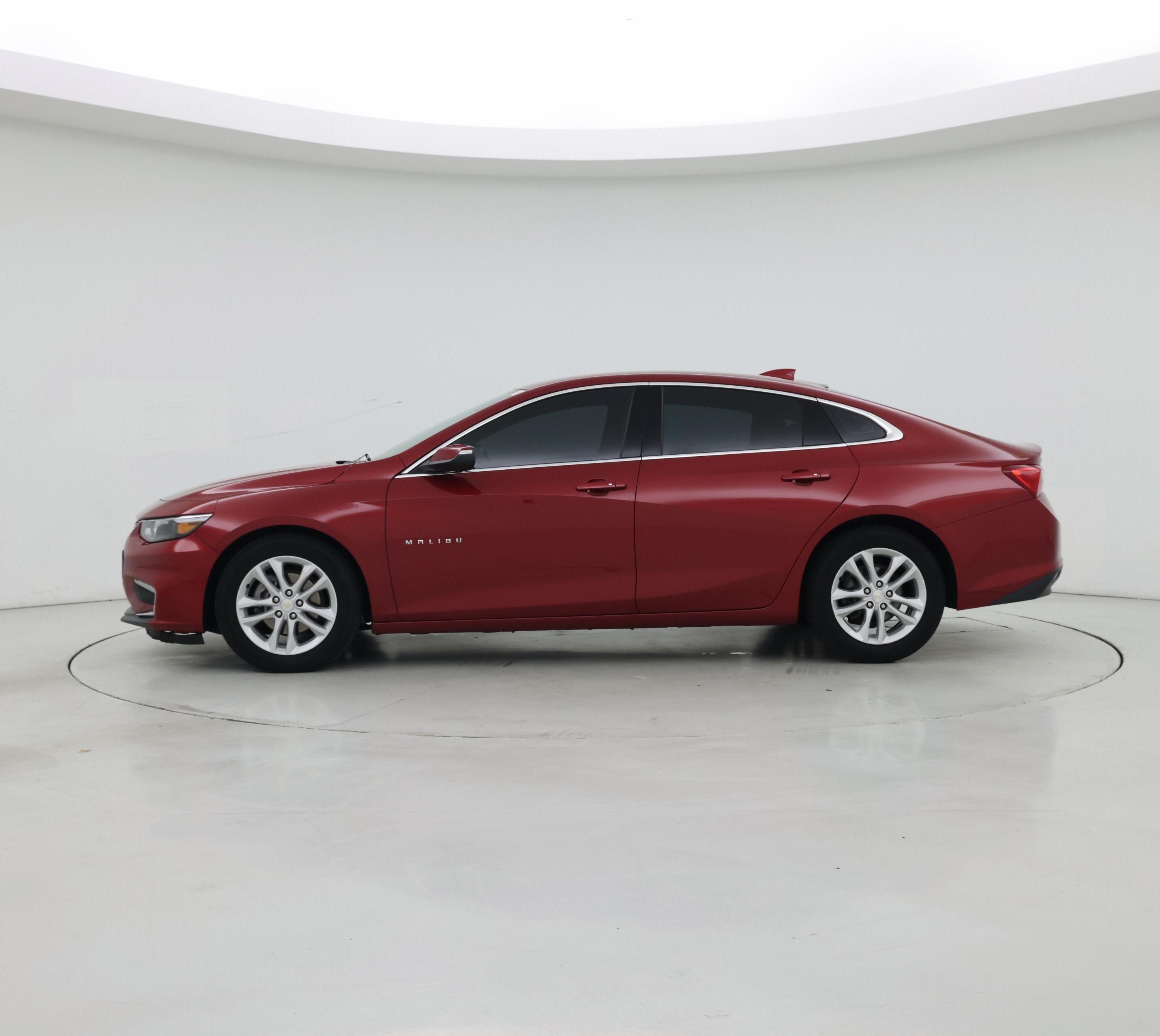 Thumbnail: 2016 Chevrolet Malibu - 3