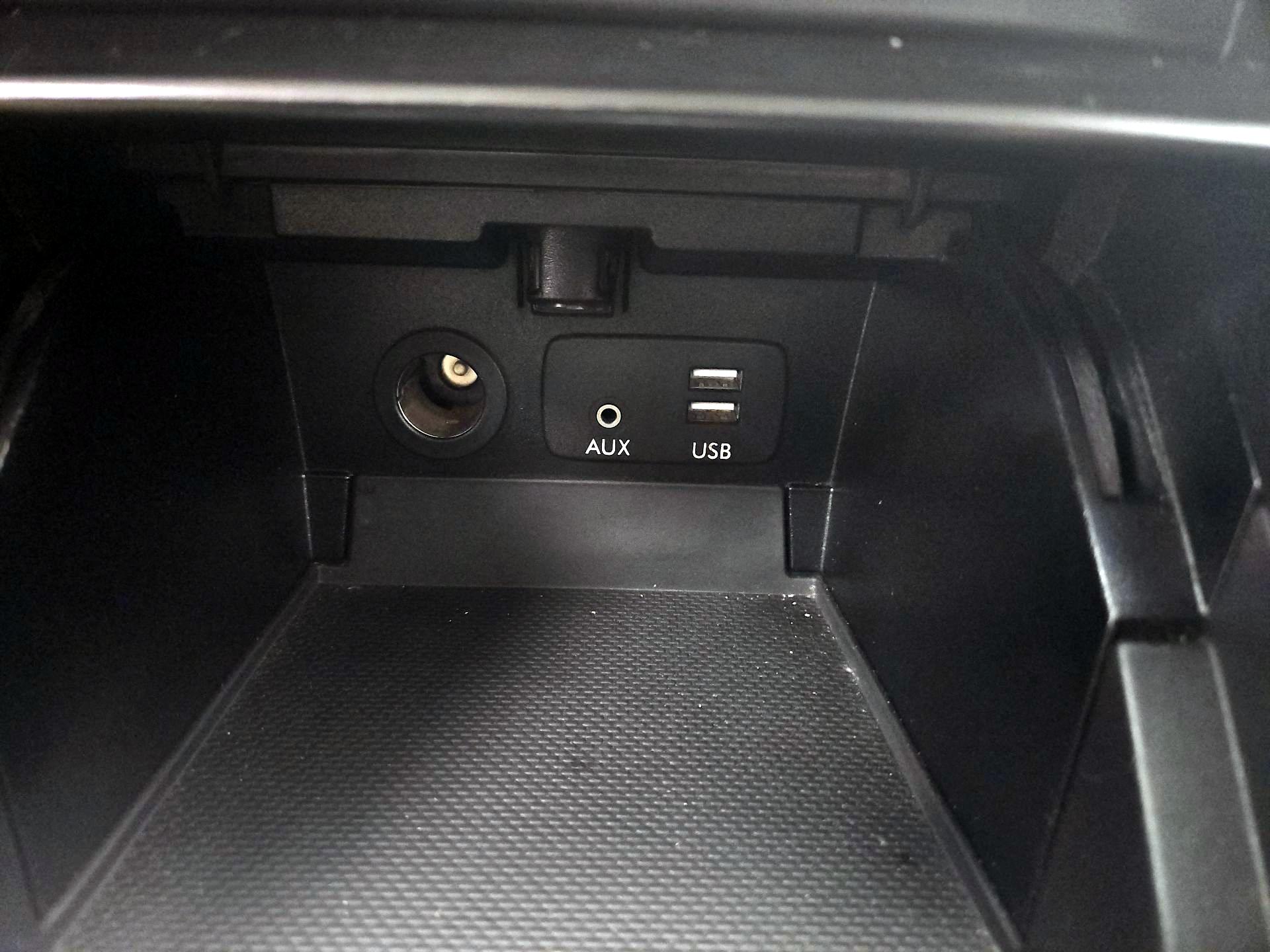 Thumbnail: 2016 Subaru Outback - 19