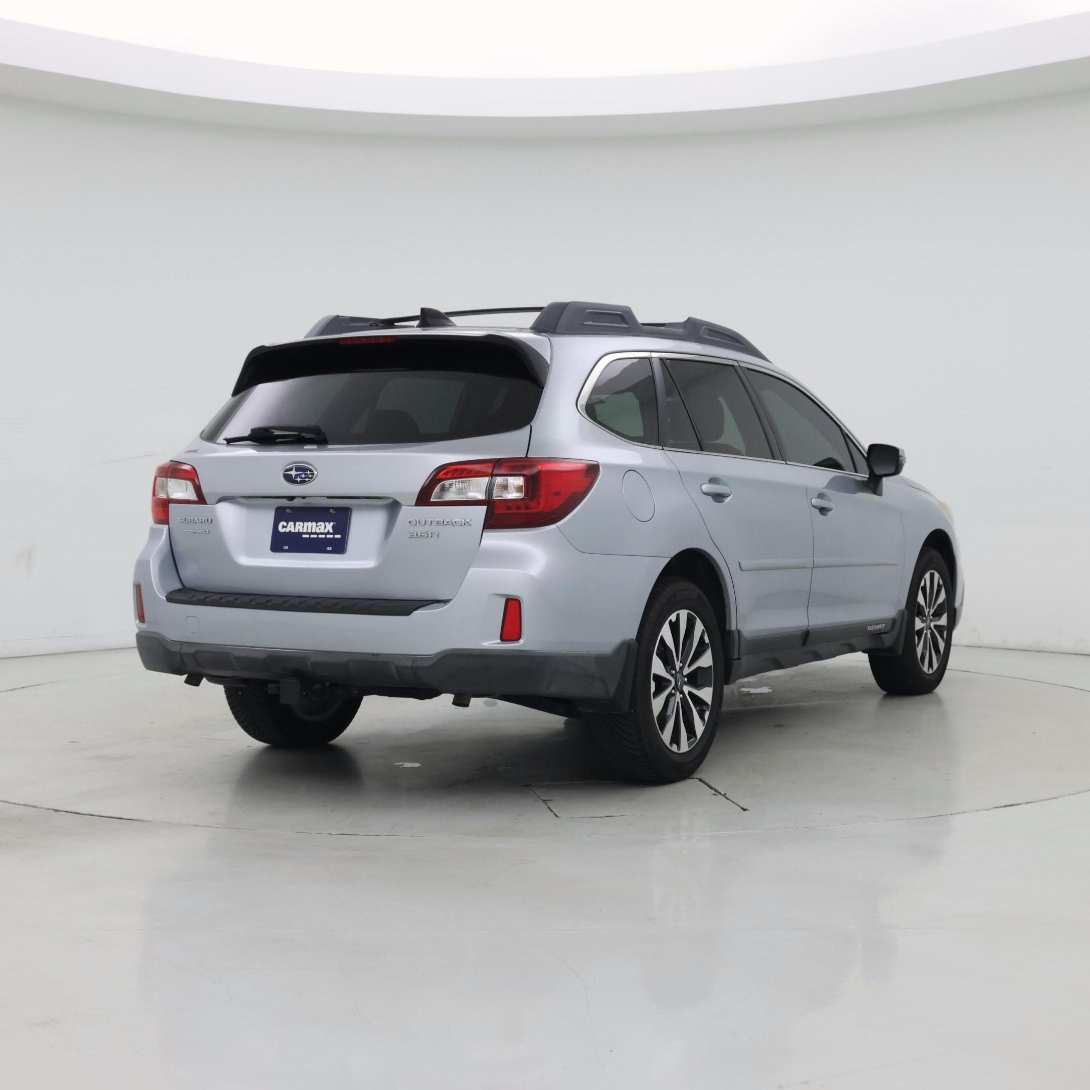 Thumbnail: 2016 Subaru Outback - 8