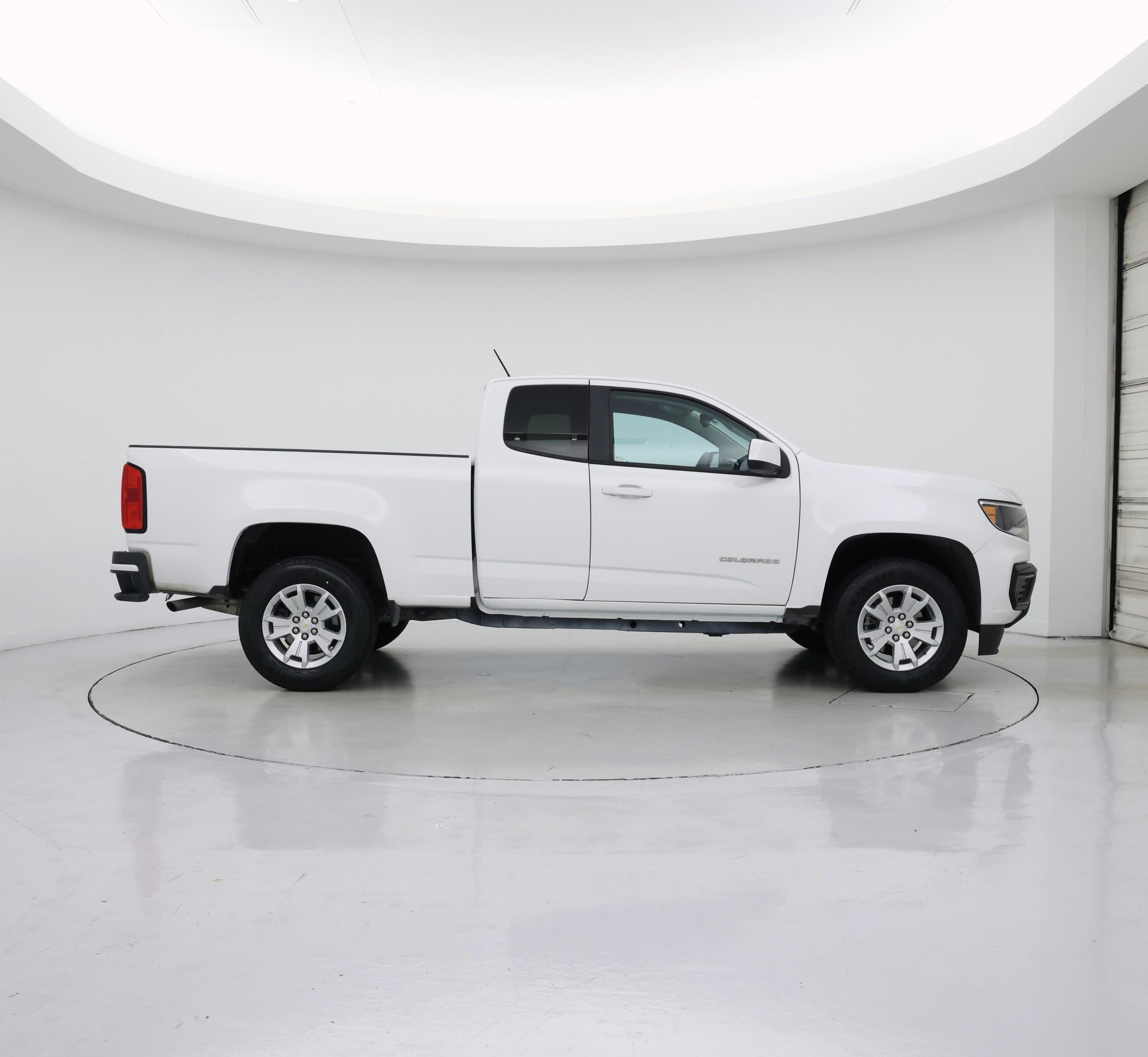 Thumbnail: 2021 Chevrolet Colorado - 7