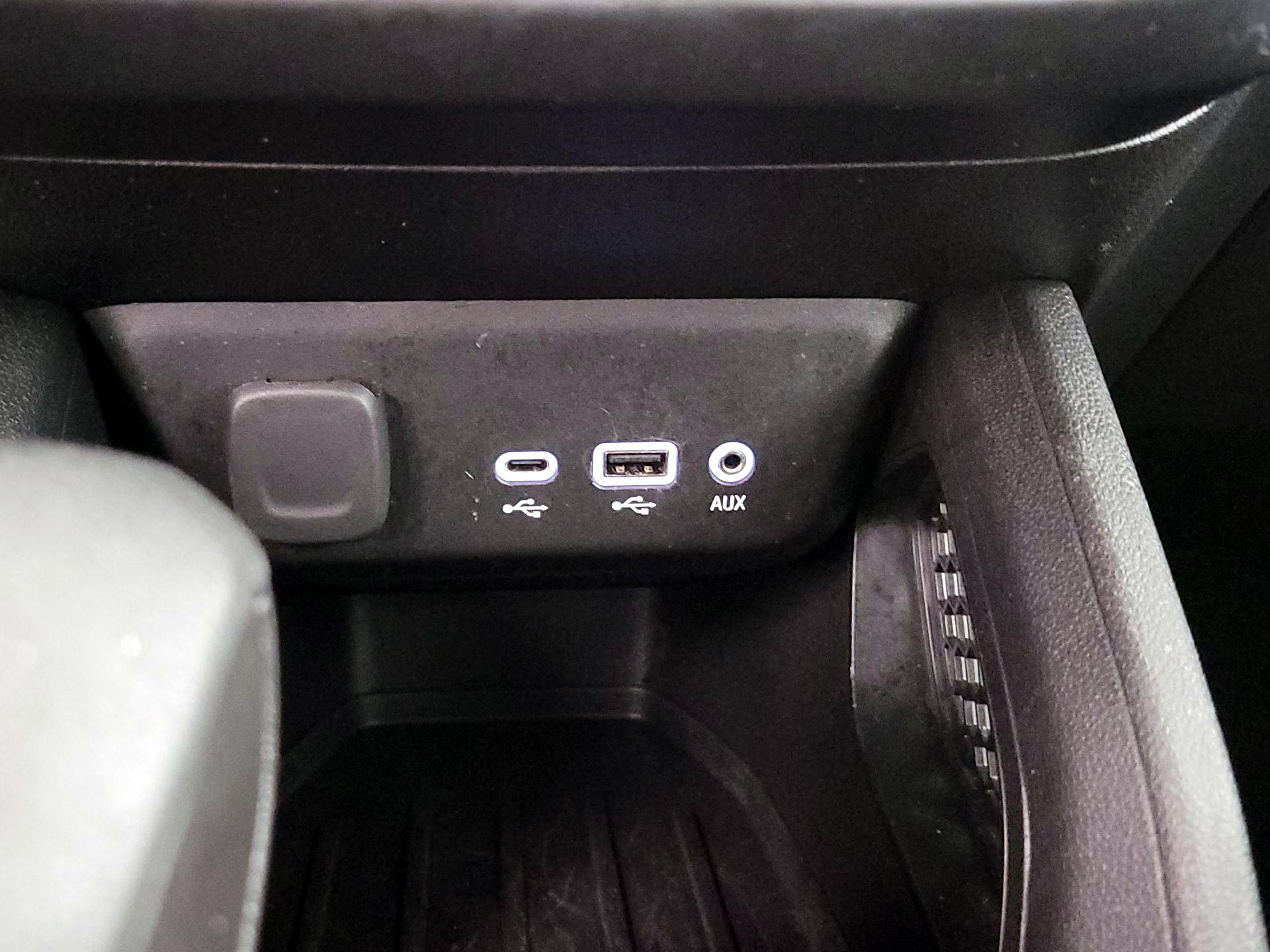 Thumbnail: 2023 Chevrolet TrailBlazer - 18