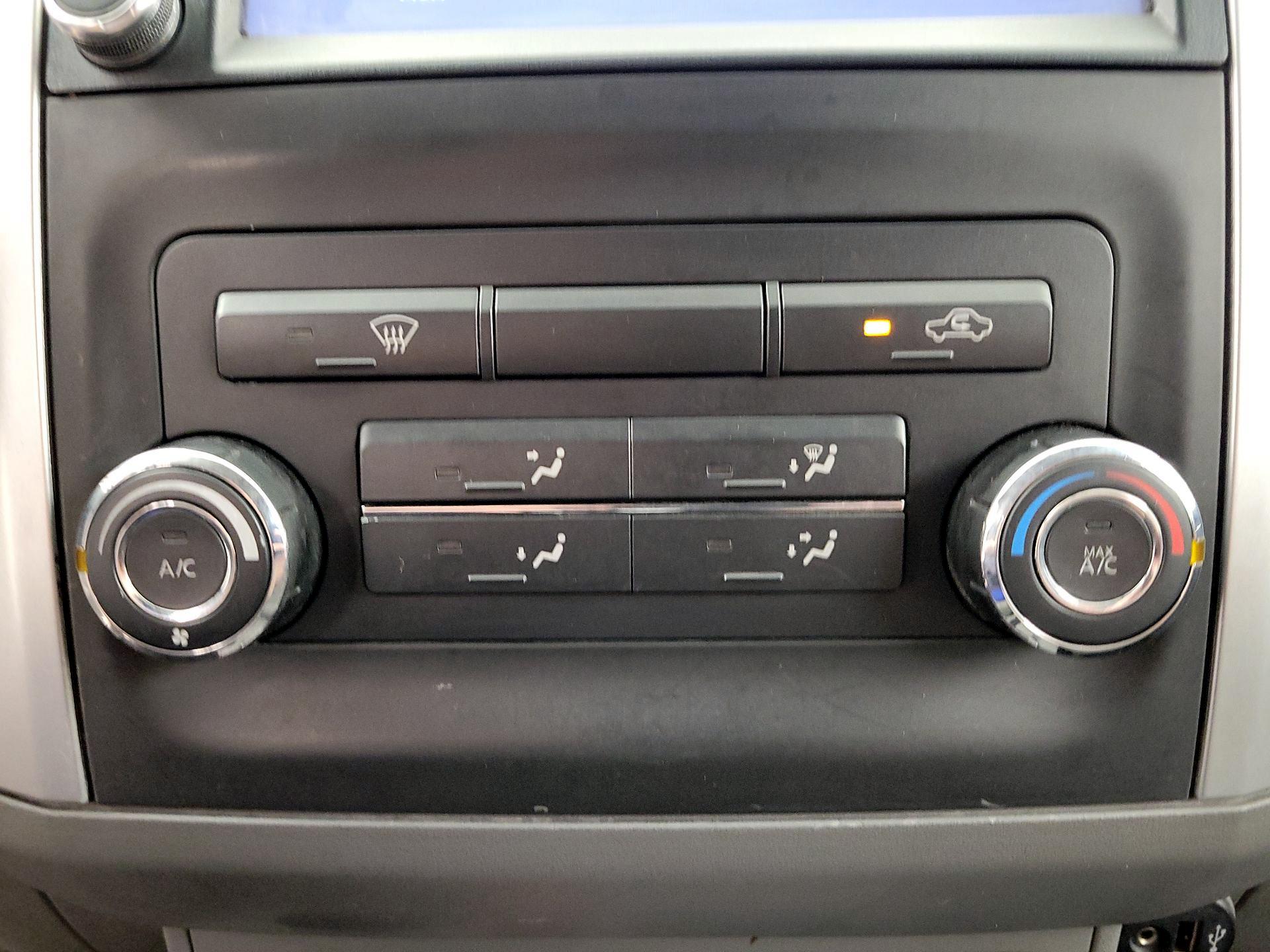 Thumbnail: 2021 Nissan Frontier - 16