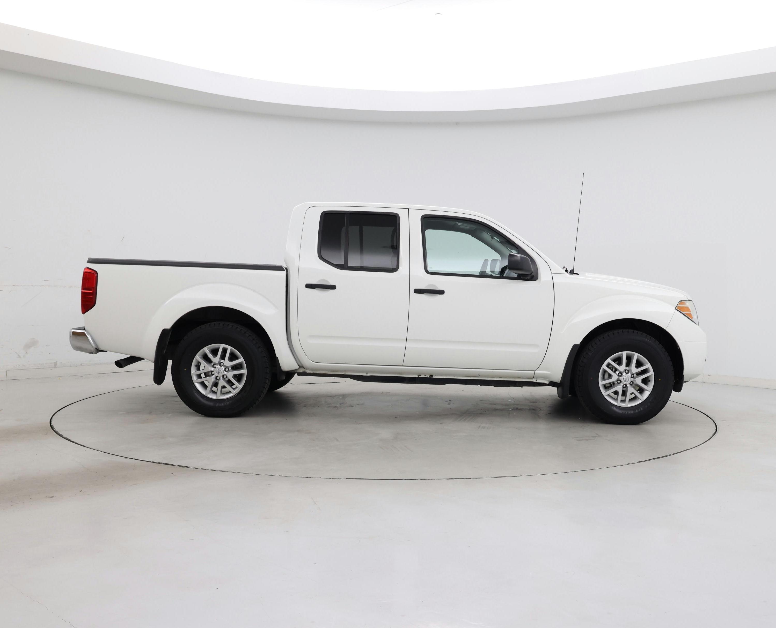 Thumbnail: 2021 Nissan Frontier - 7