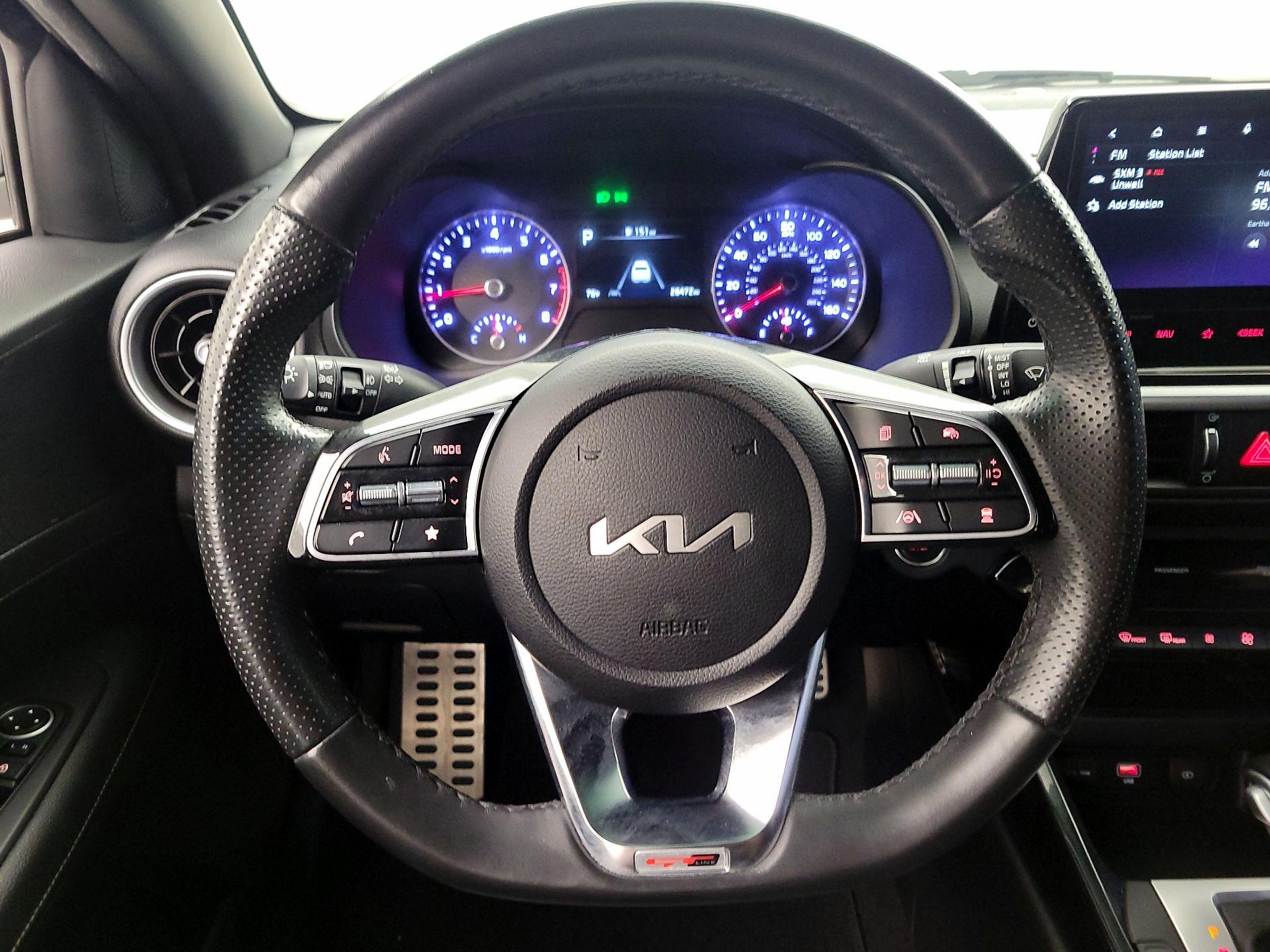 Thumbnail: 2023 Kia Forte - 10