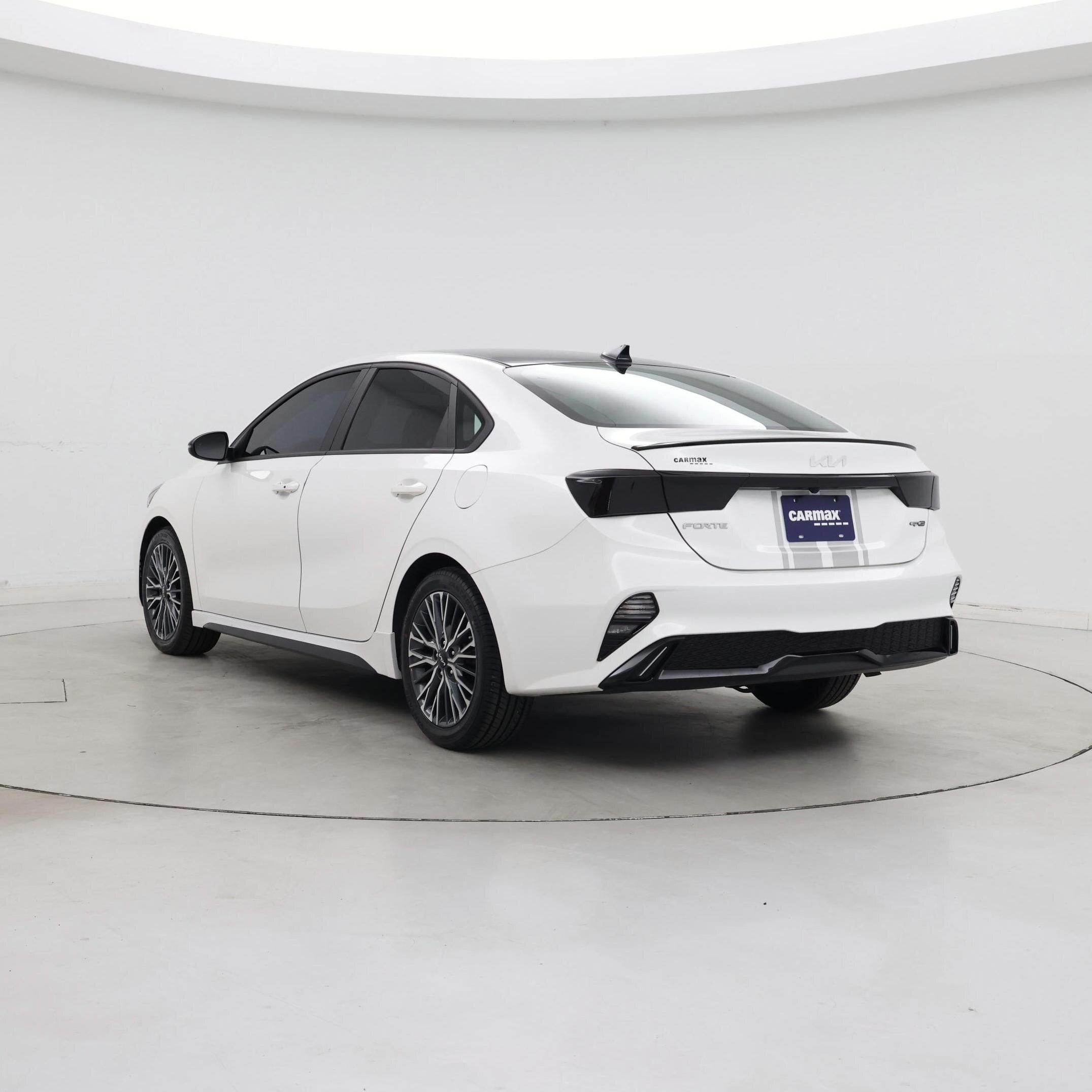 Thumbnail: 2023 Kia Forte - 2