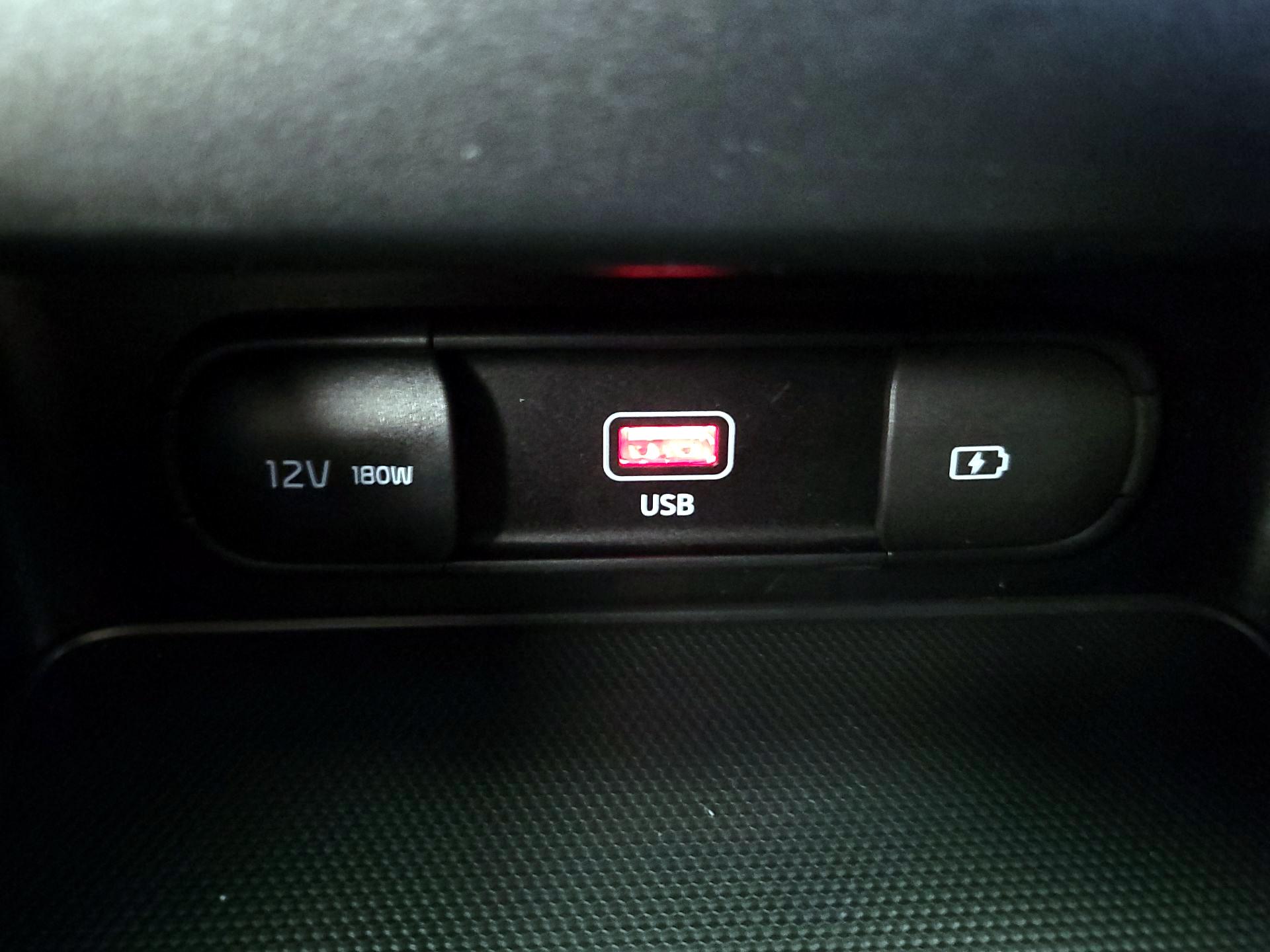 Thumbnail: 2023 Kia Forte - 19