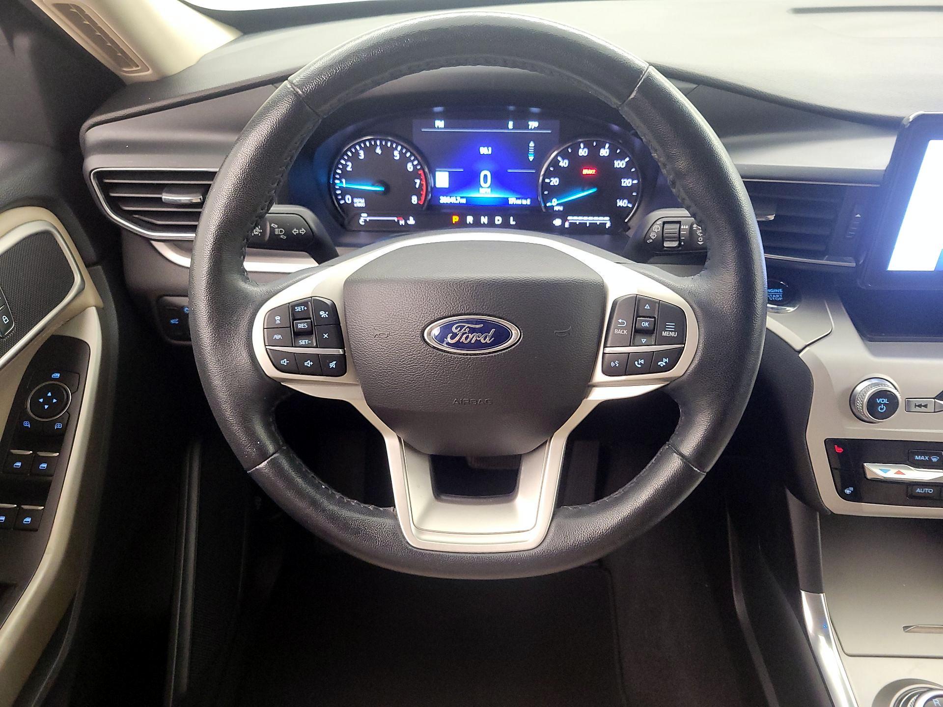 Thumbnail: 2022 Ford Explorer - 10