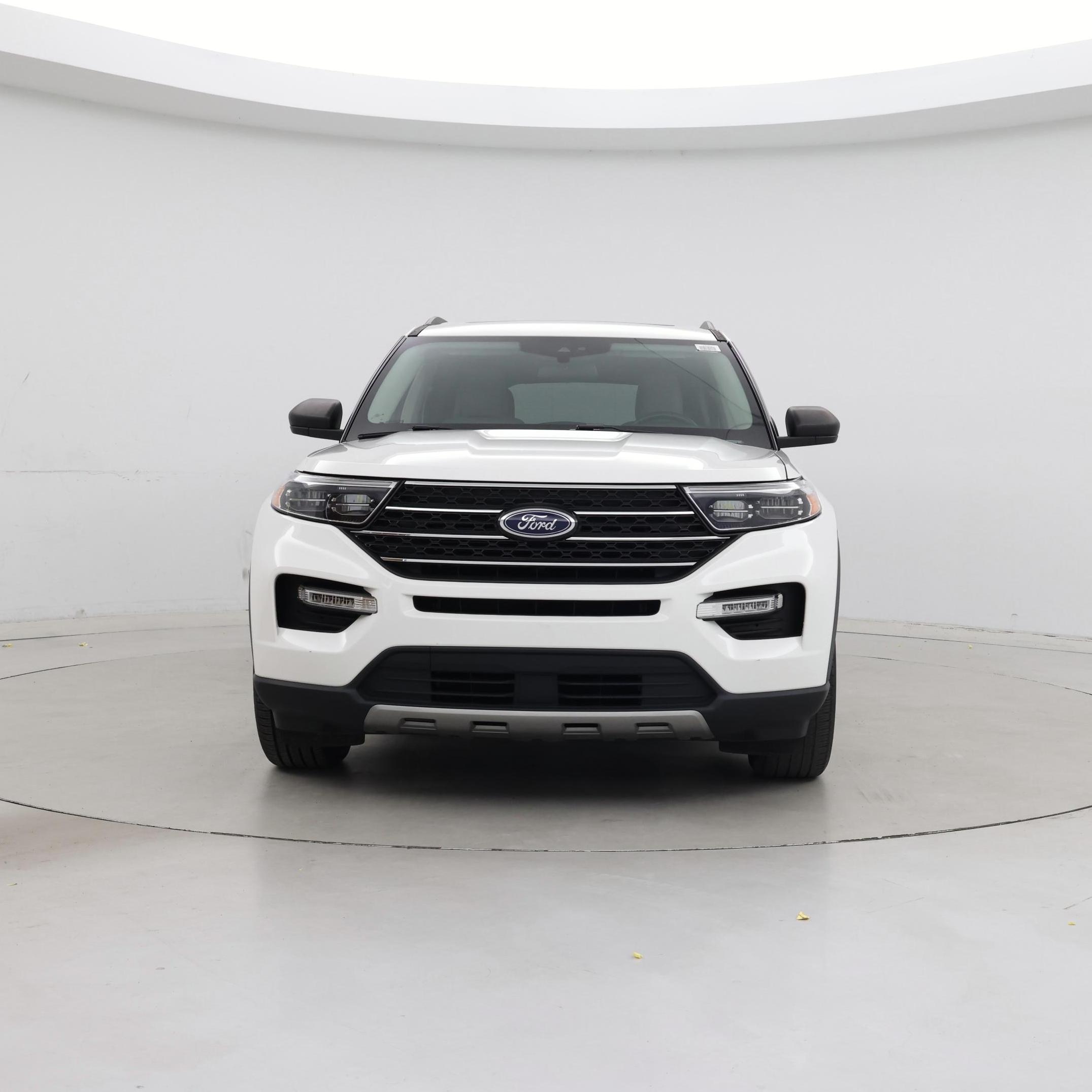 Thumbnail: 2022 Ford Explorer - 5
