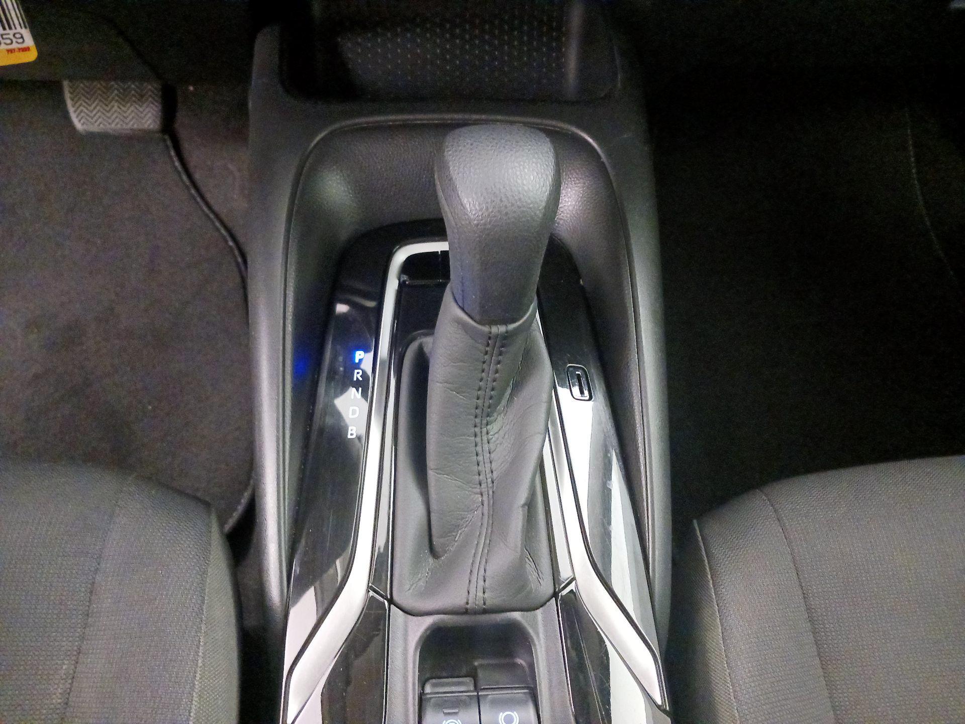 Thumbnail: 2022 Toyota Corolla - 17