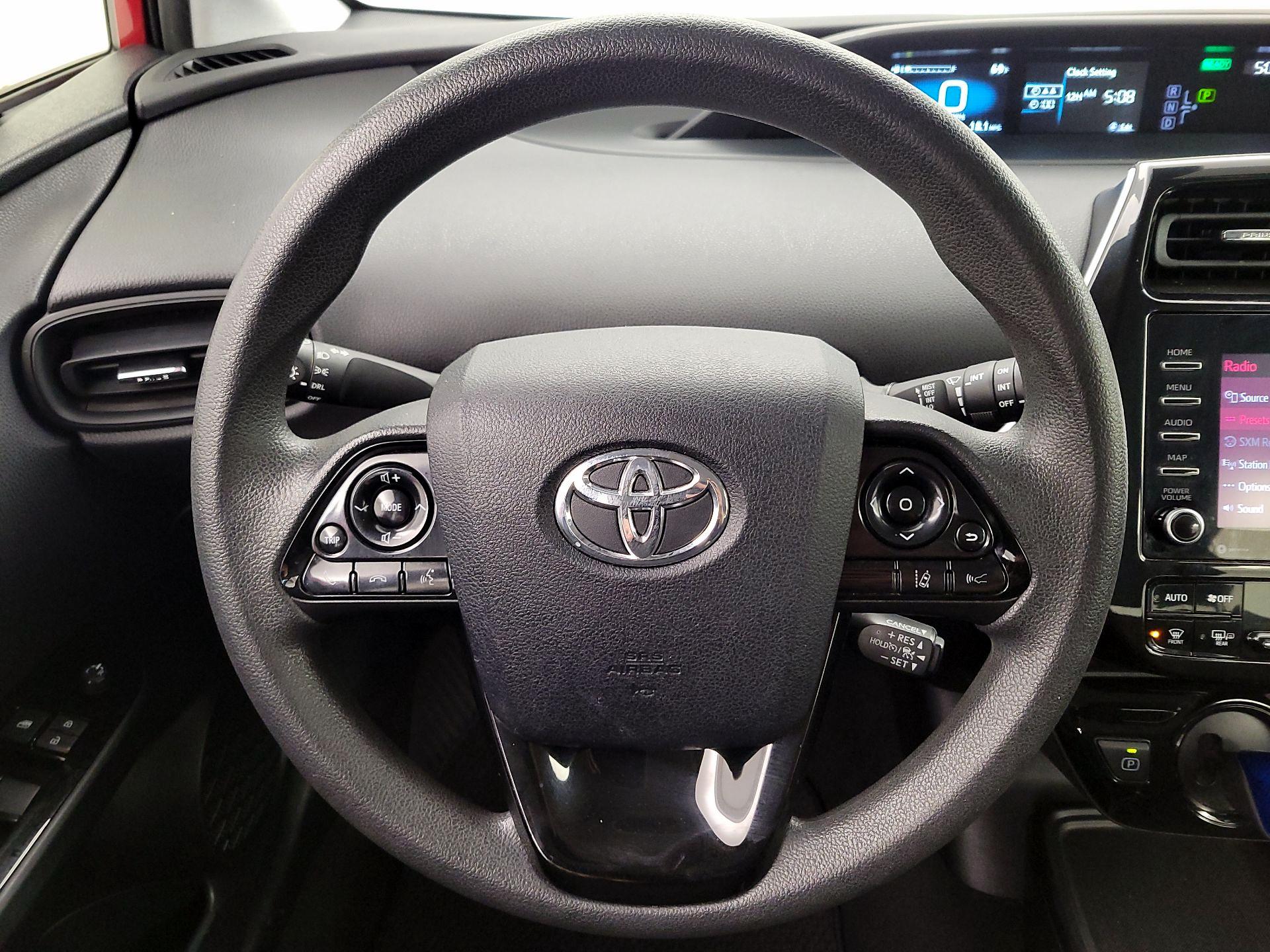 Thumbnail: 2022 Toyota Prius - 10