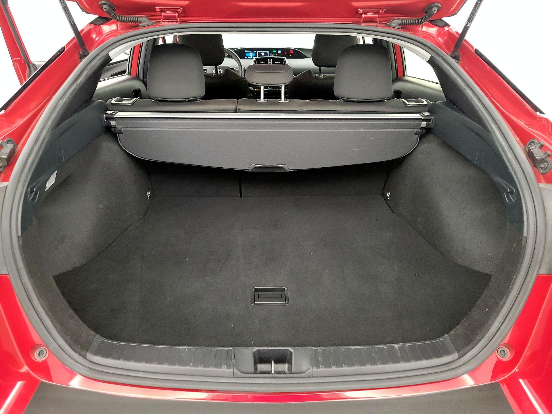 Thumbnail: 2022 Toyota Prius - 20