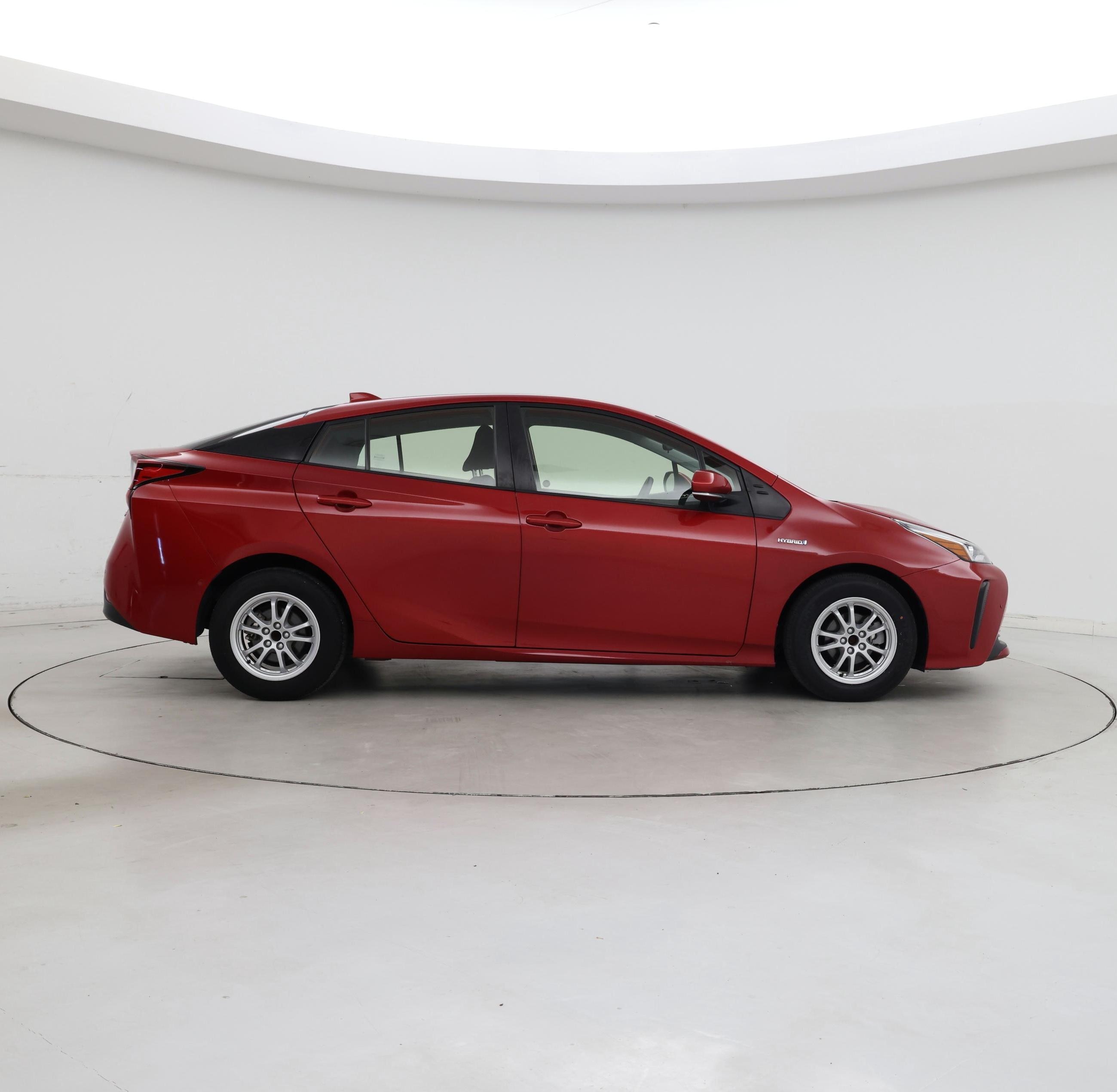 Thumbnail: 2022 Toyota Prius - 7