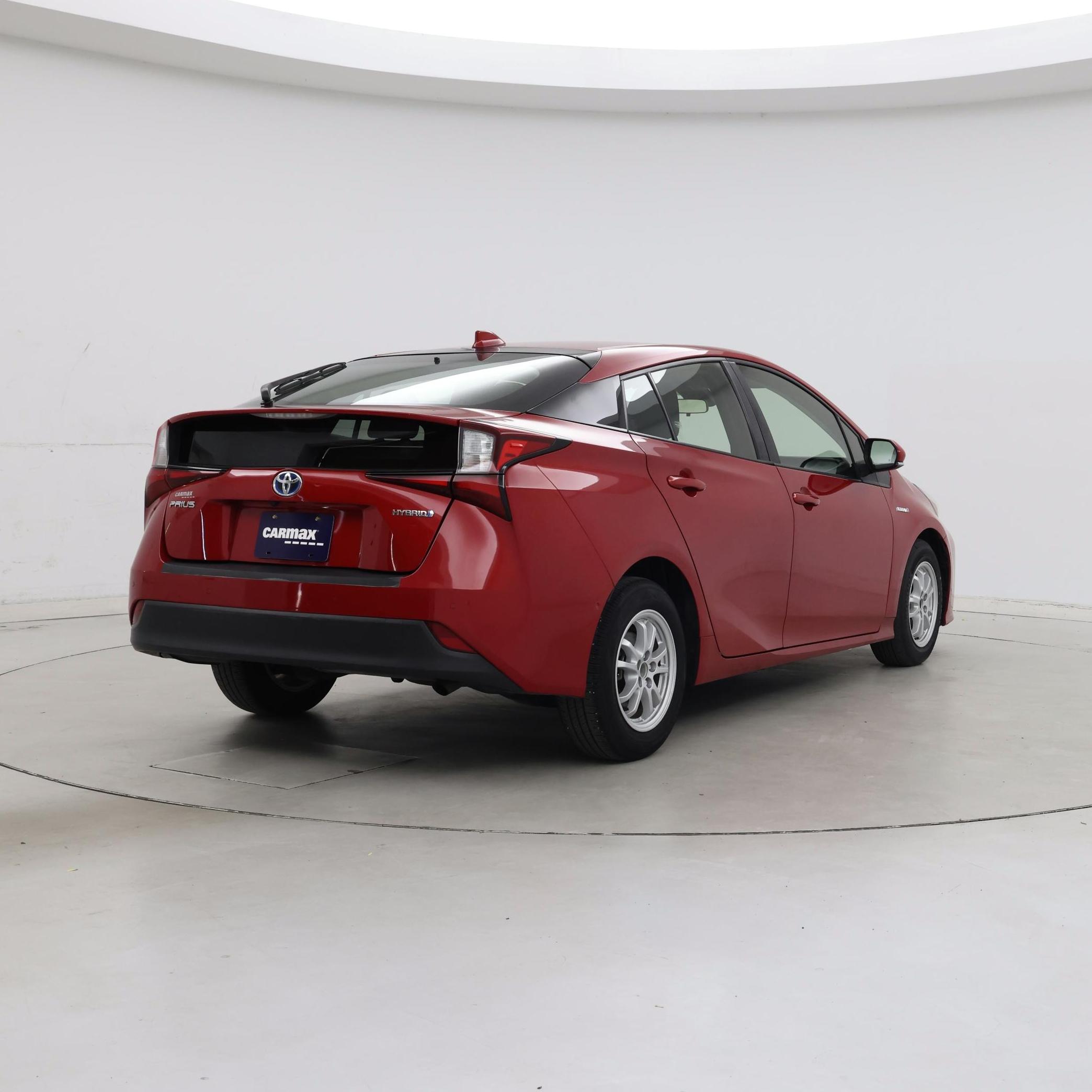 Thumbnail: 2022 Toyota Prius - 8
