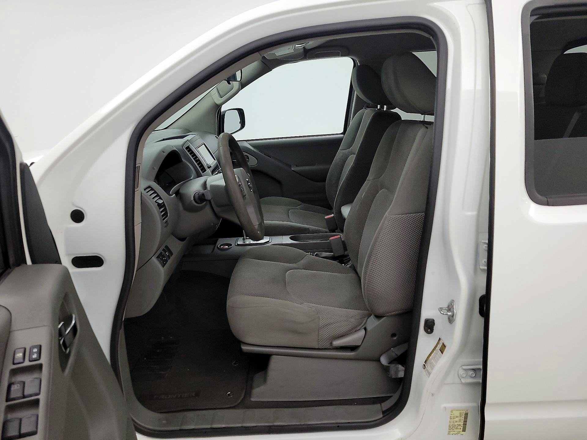 Thumbnail: 2021 Nissan Frontier - 11