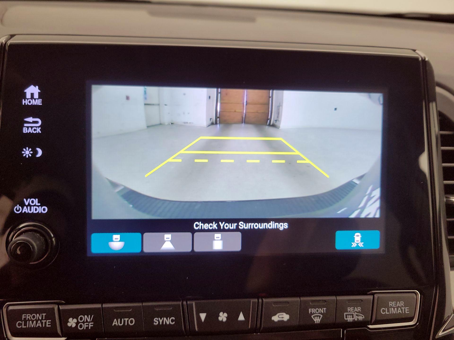 Thumbnail: 2021 Honda Odyssey - 15