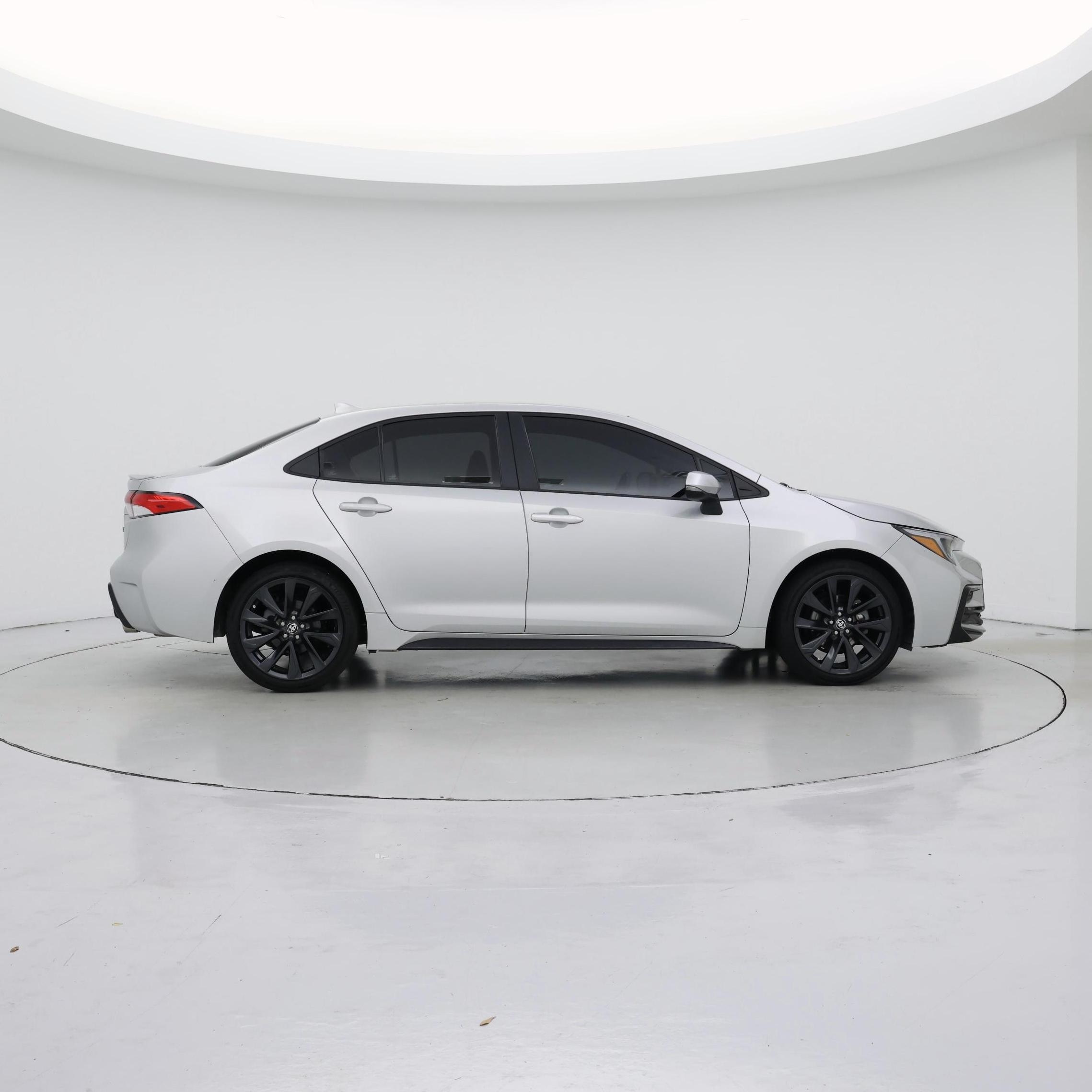 Thumbnail: 2023 Toyota Corolla - 7