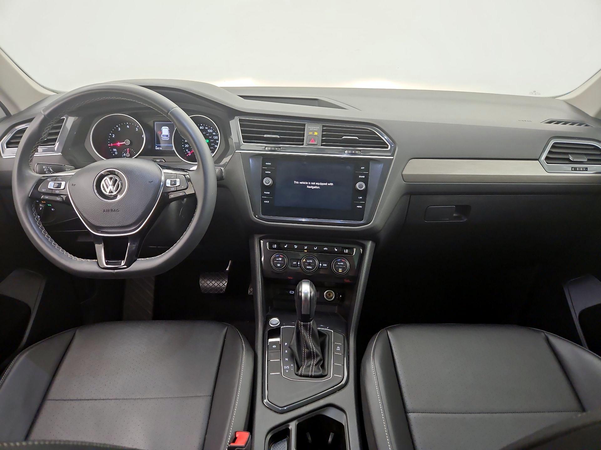 Thumbnail: 2021 Volkswagen Tiguan - 9