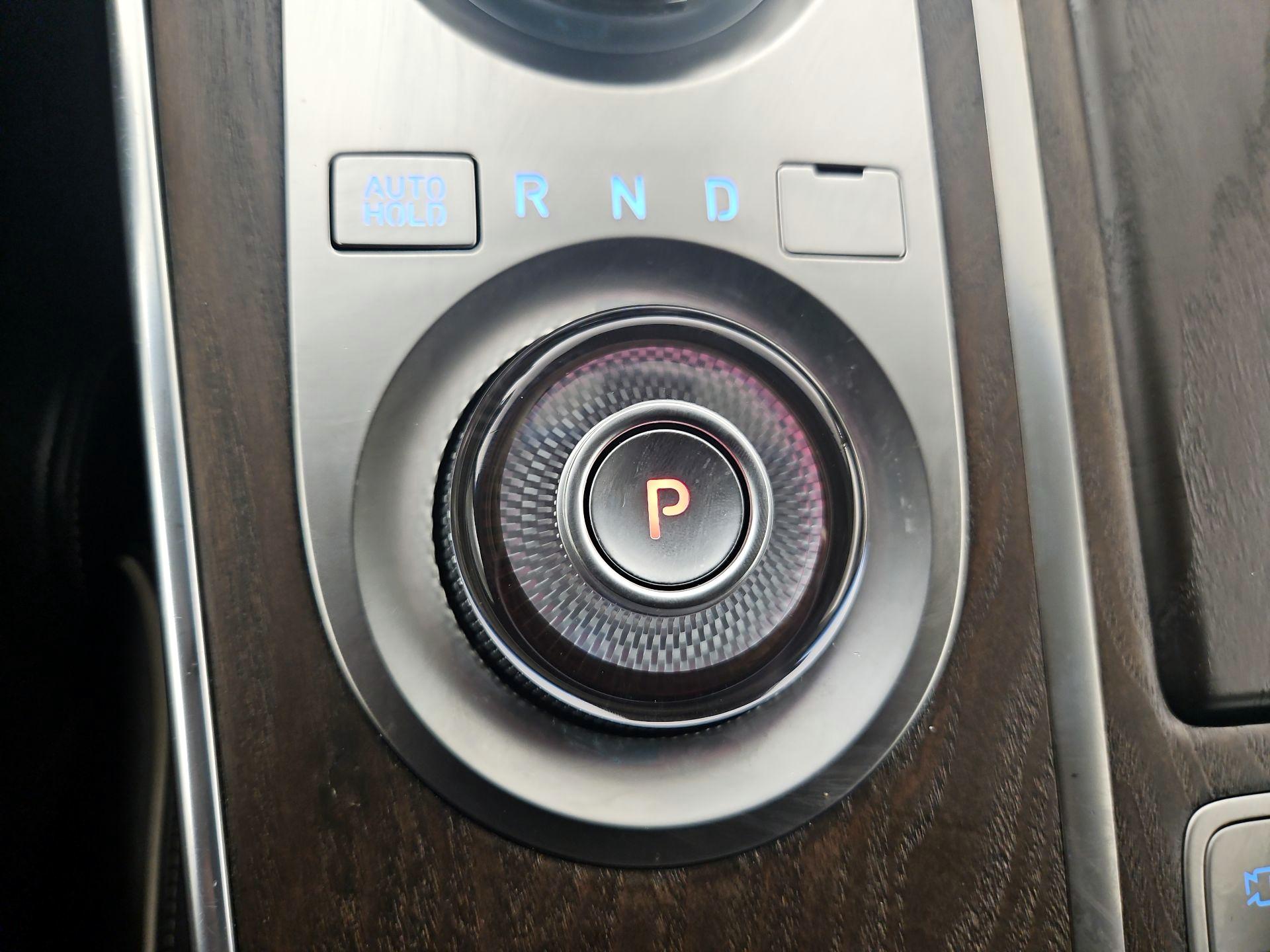 Thumbnail: 2023 Genesis GV80 - 18