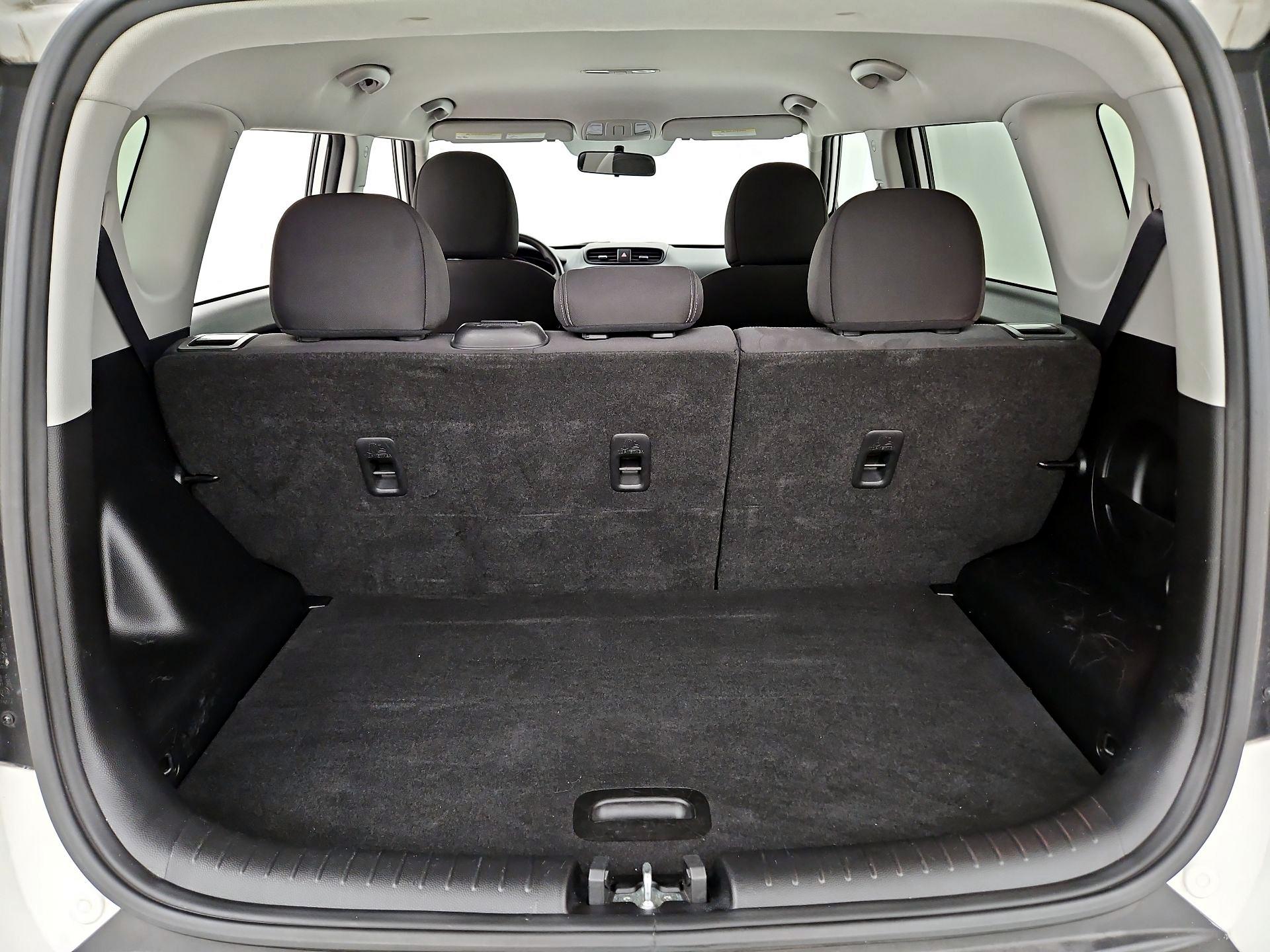 Thumbnail: 2015 Kia Soul - 19