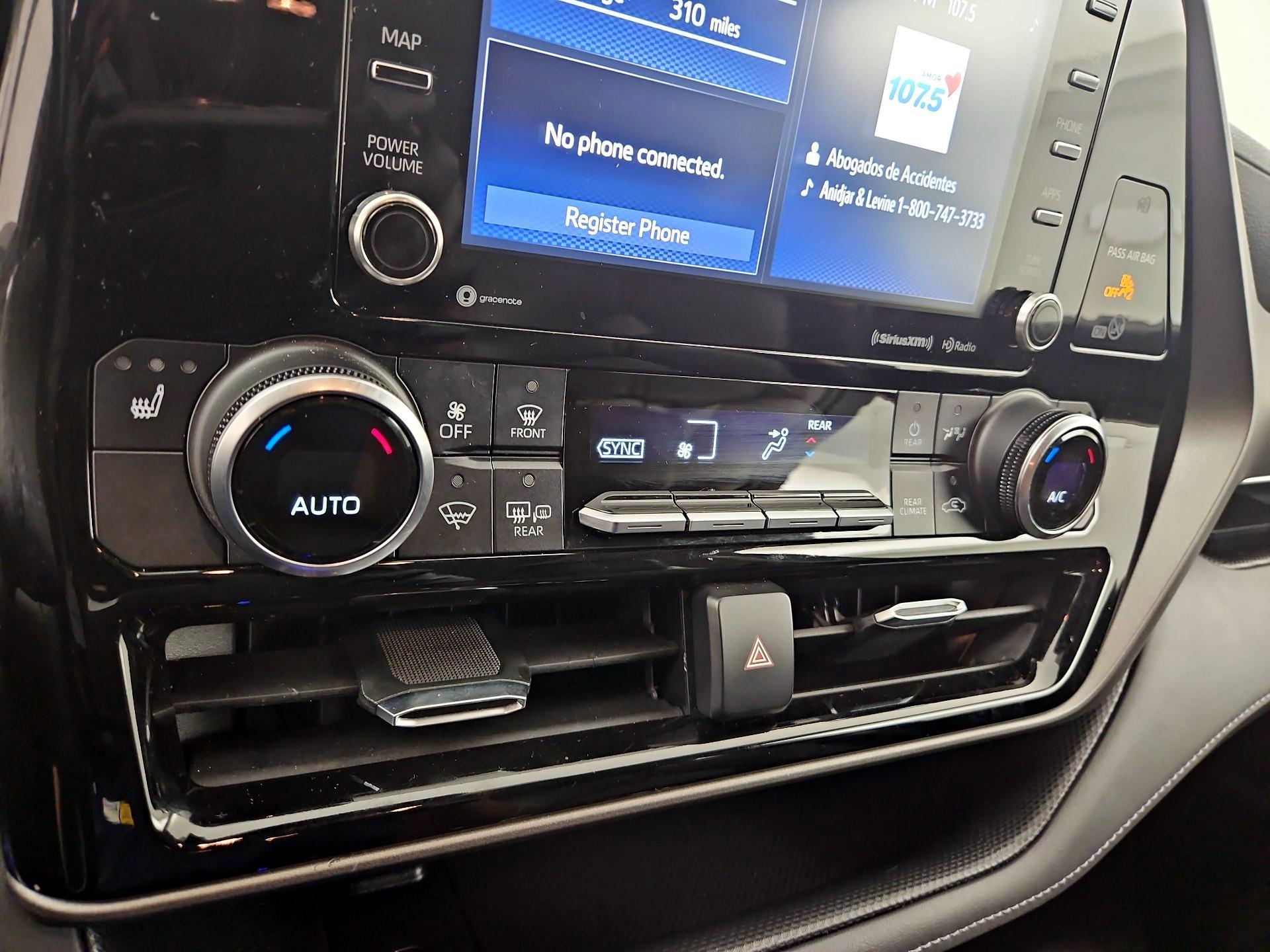 Thumbnail: 2020 Toyota Highlander - 16