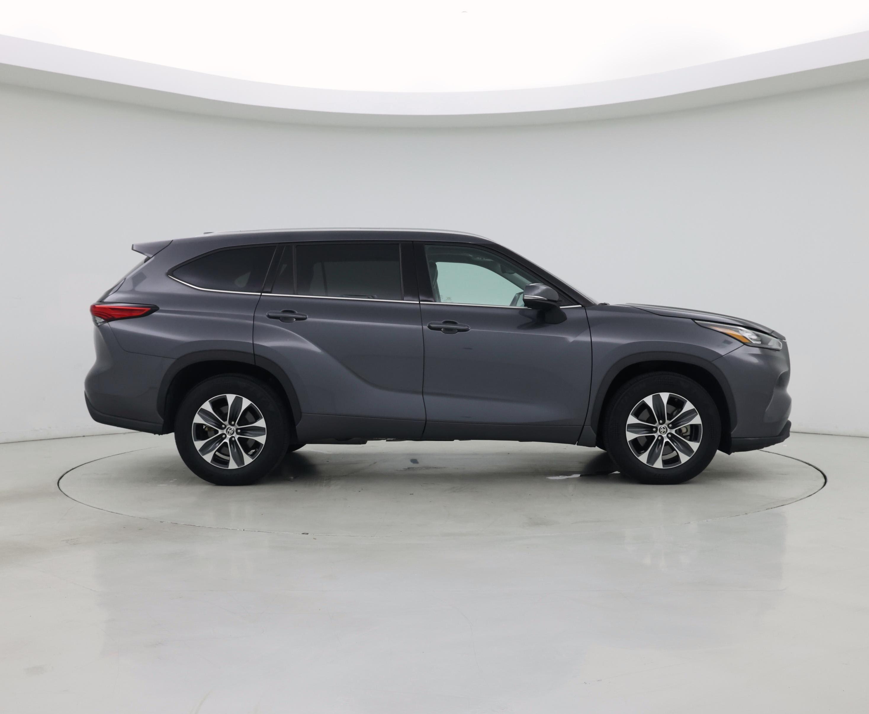 Thumbnail: 2020 Toyota Highlander - 7