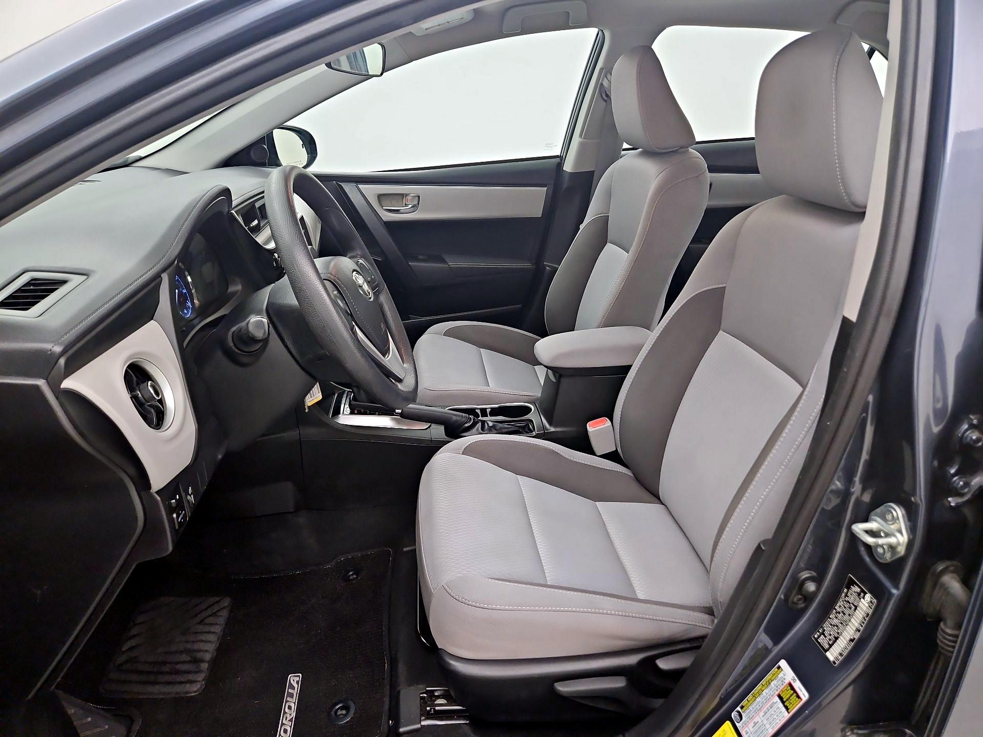 Thumbnail: 2017 Toyota Corolla - 11