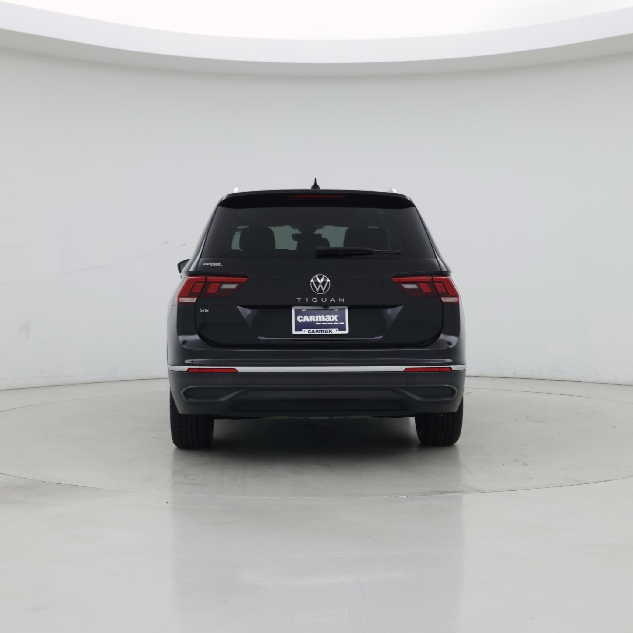 Thumbnail: 2022 Volkswagen Tiguan - 6