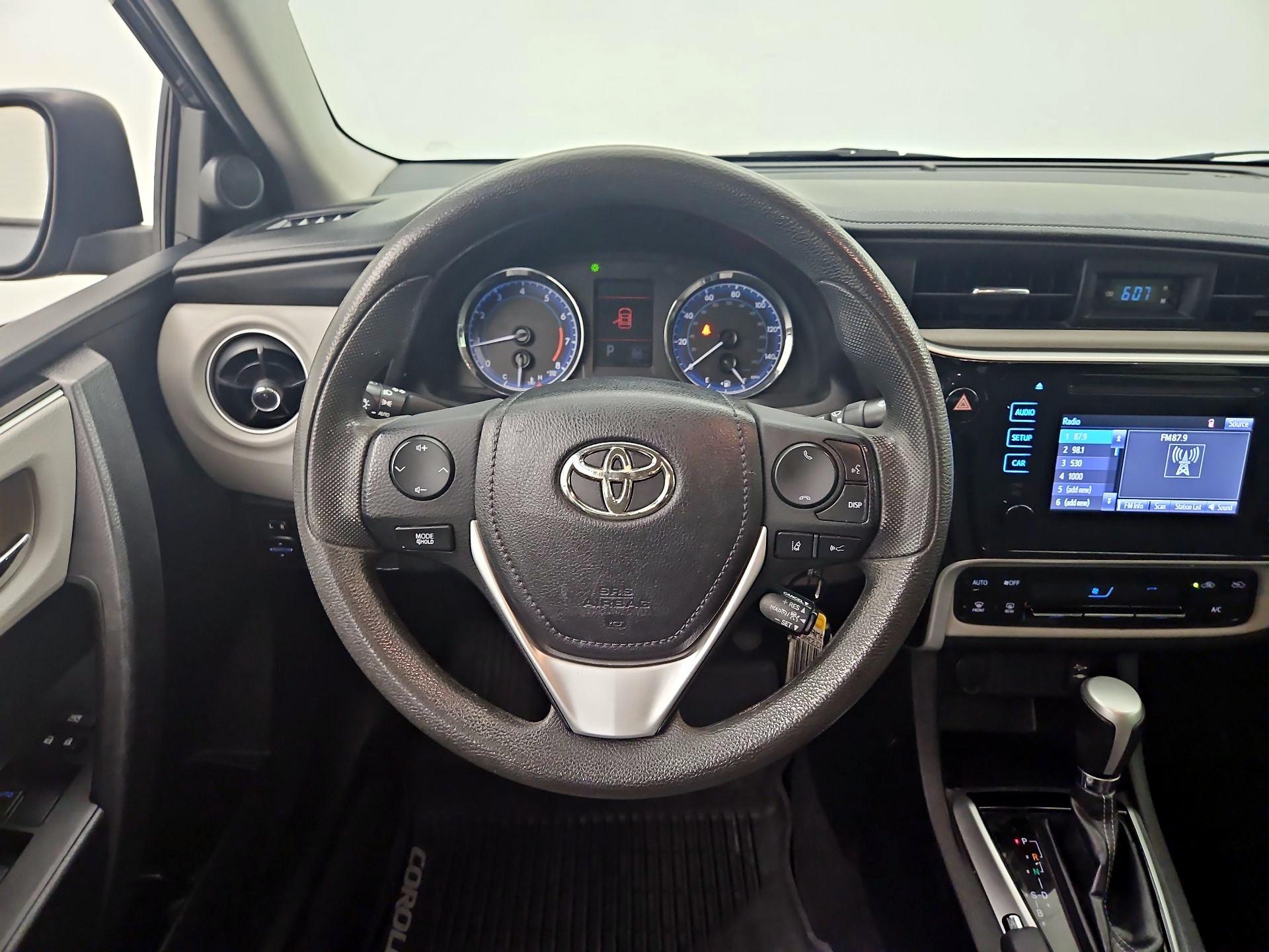 Thumbnail: 2018 Toyota Corolla - 10