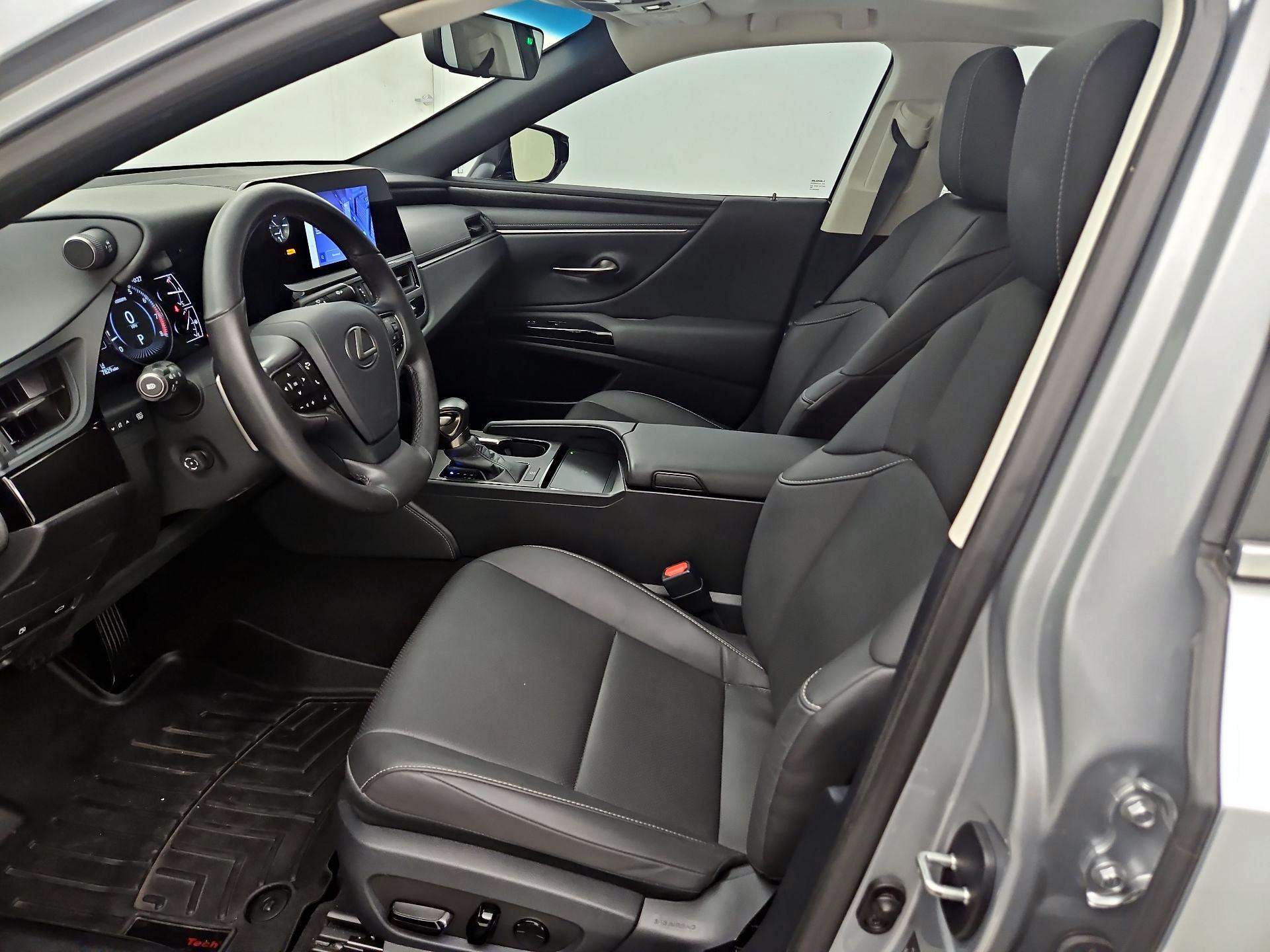 Thumbnail: 2024 Lexus ES - 11