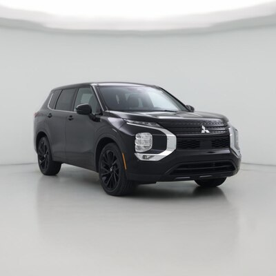 Black 2023 Mitsubishi Outlander SE Black Edition