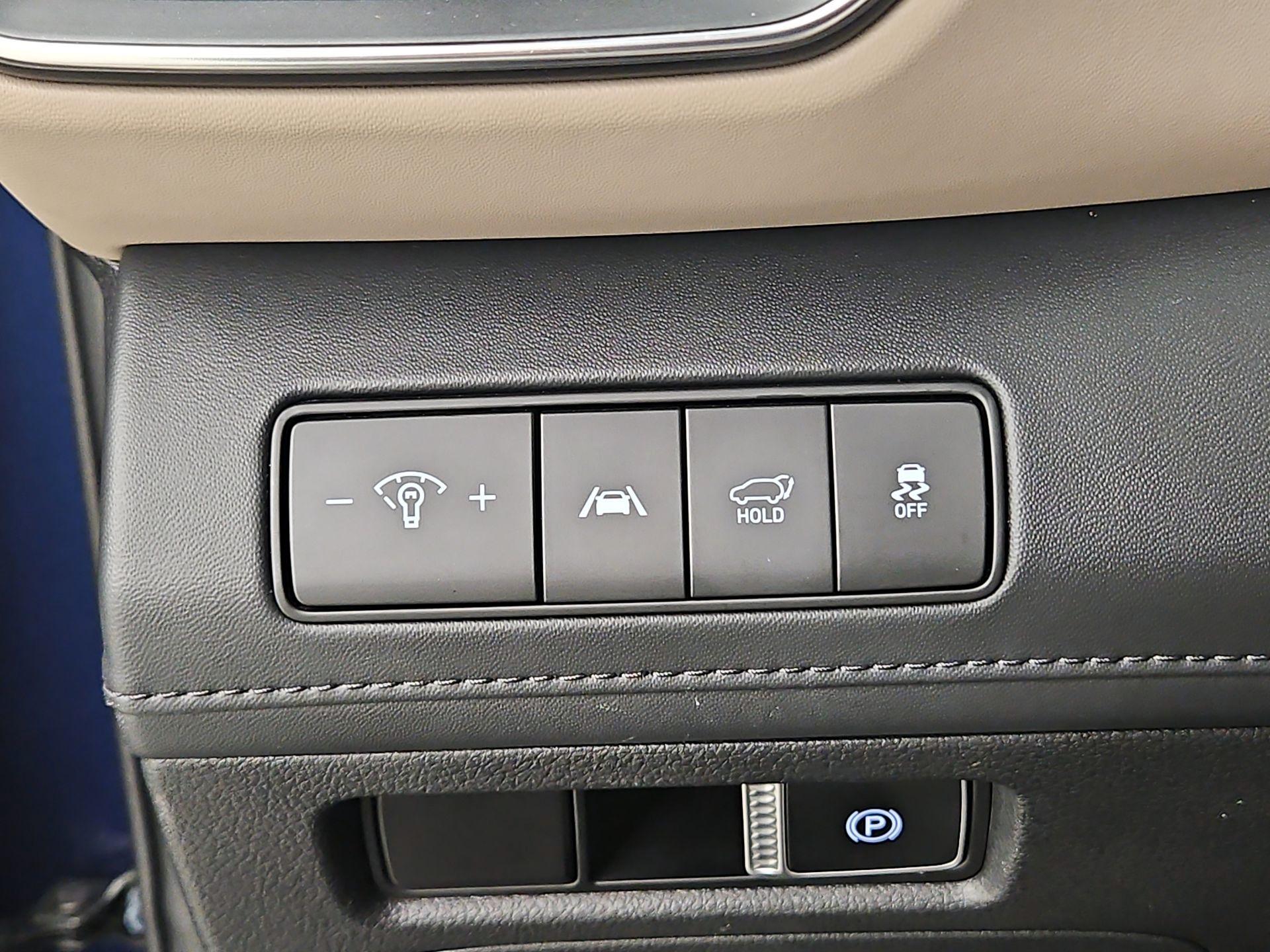 Thumbnail: 2022 Hyundai Santa Fe - 13