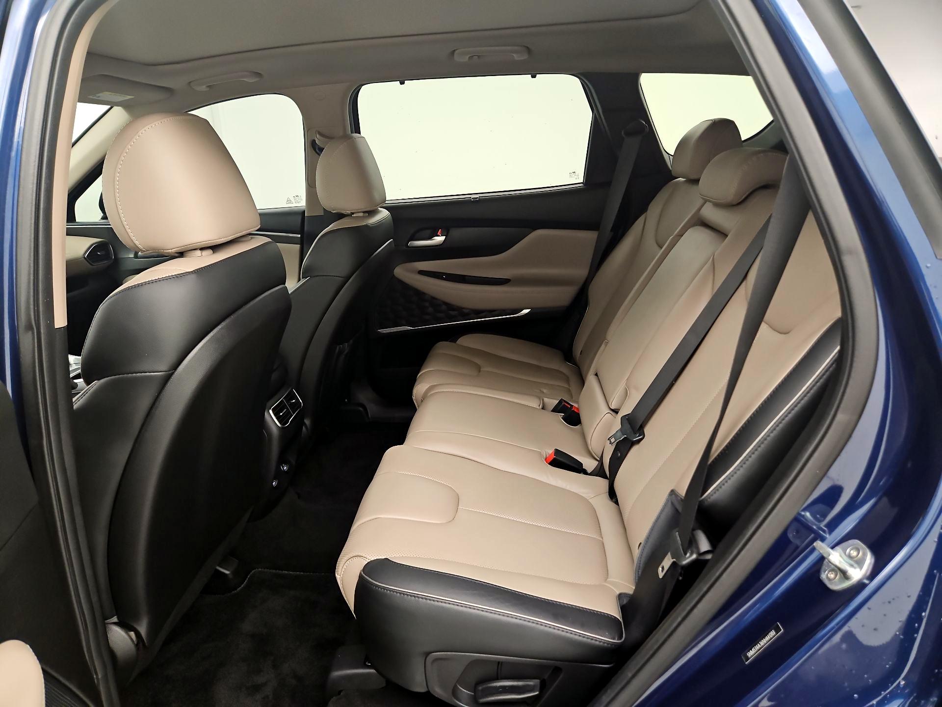 Thumbnail: 2022 Hyundai Santa Fe - 20