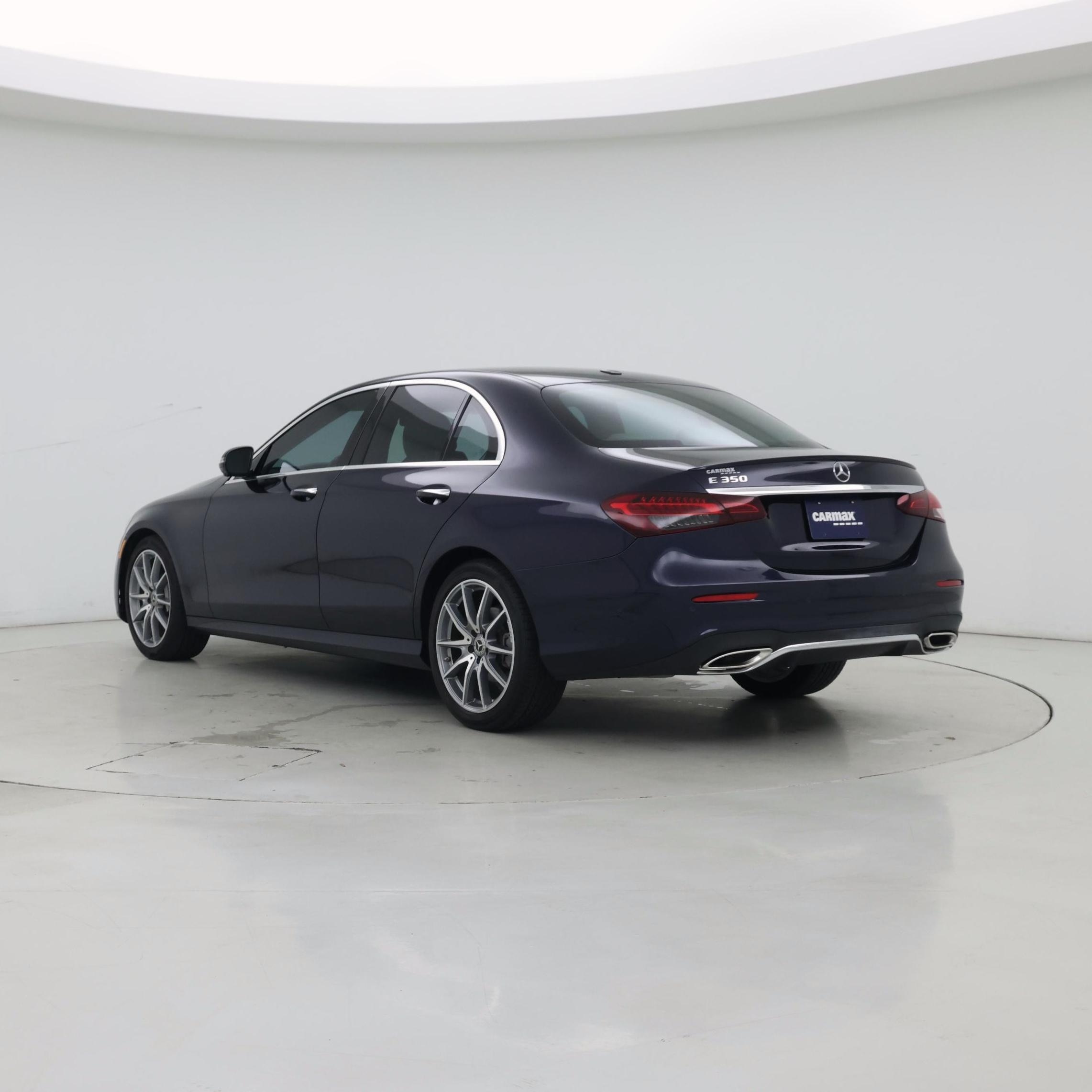 Thumbnail: 2022 Mercedes-Benz E-Class - 2