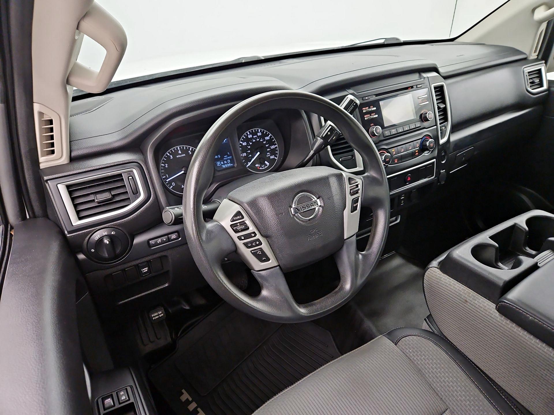 Thumbnail: 2018 Nissan Titan - 9