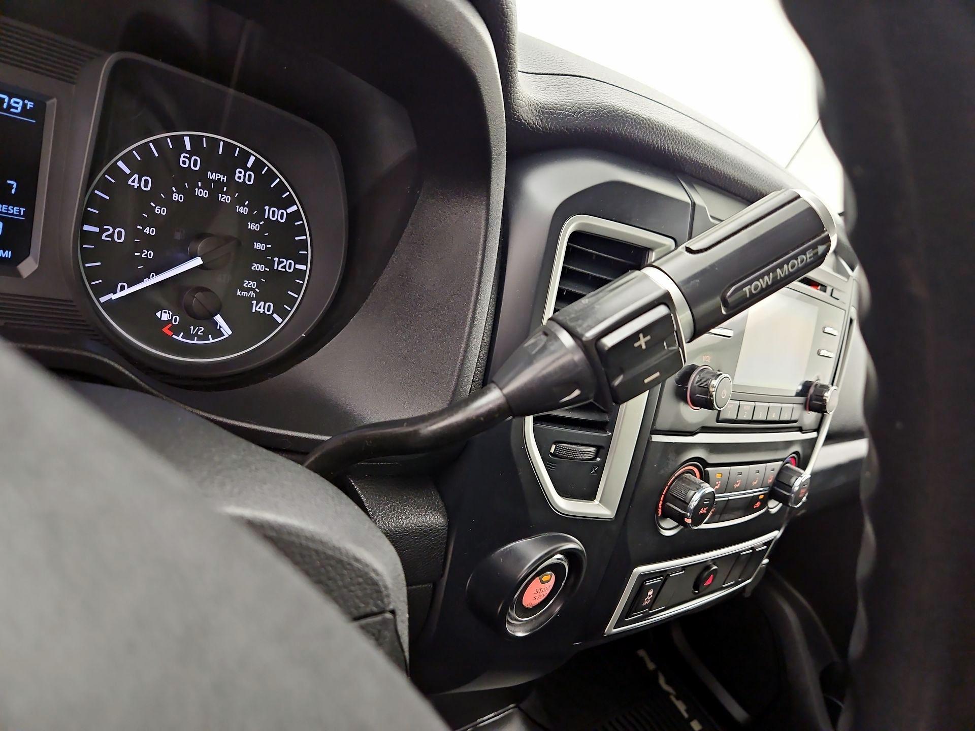 Thumbnail: 2018 Nissan Titan - 17