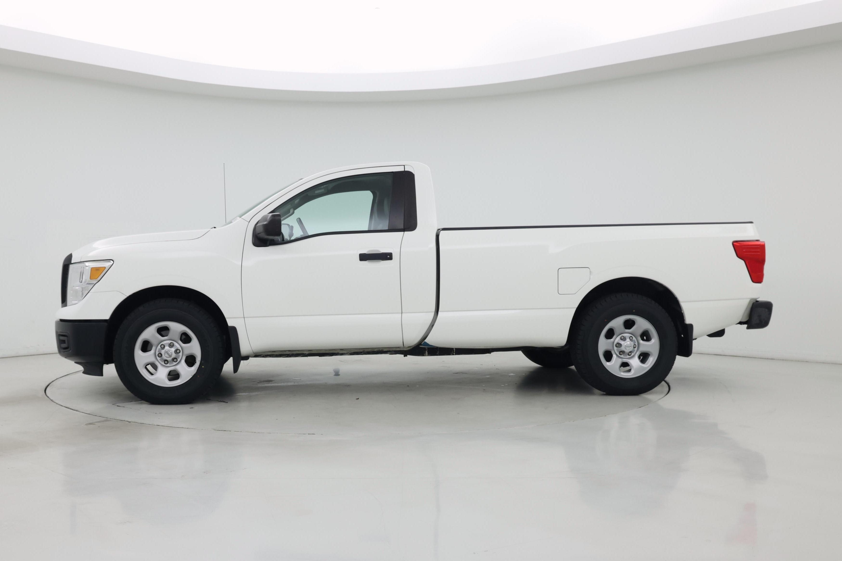 Thumbnail: 2018 Nissan Titan - 3