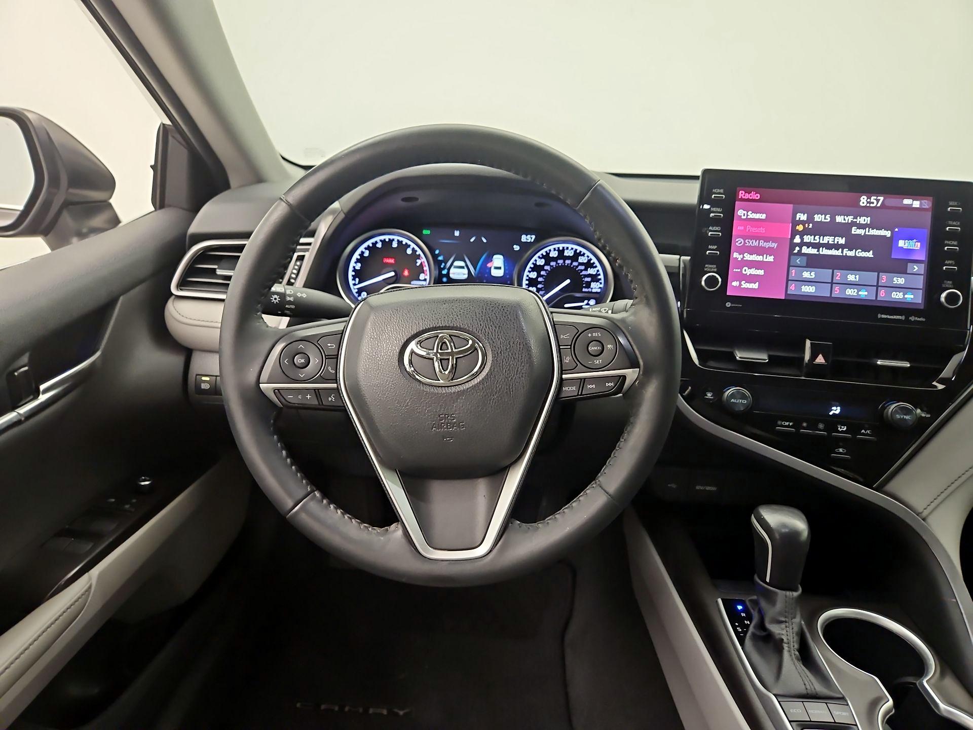 Thumbnail: 2021 Toyota Camry - 10