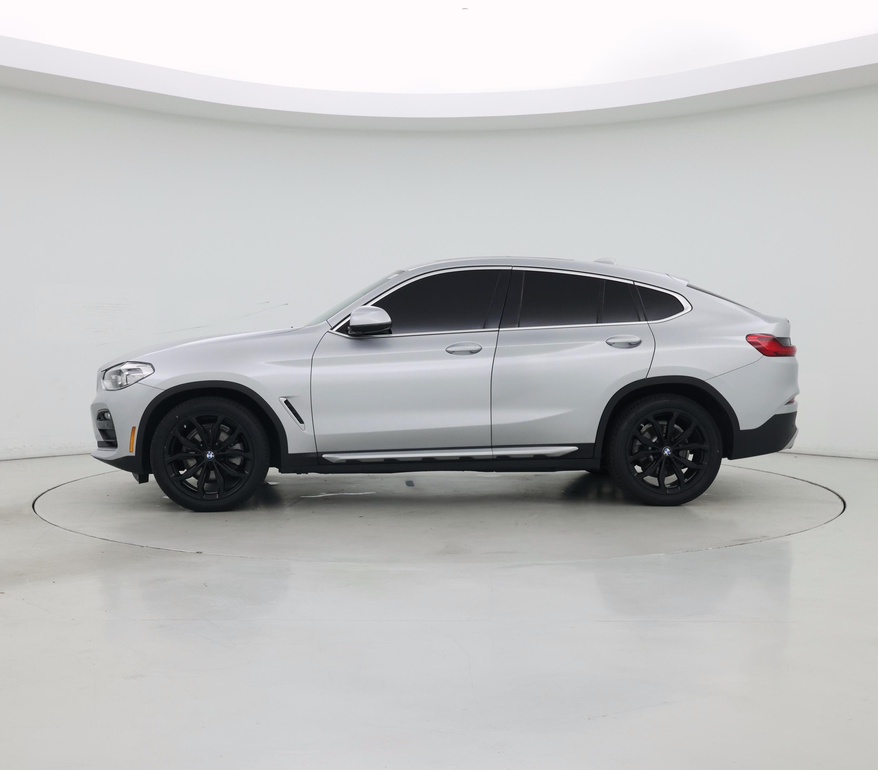 Thumbnail: 2020 BMW X4 - 3