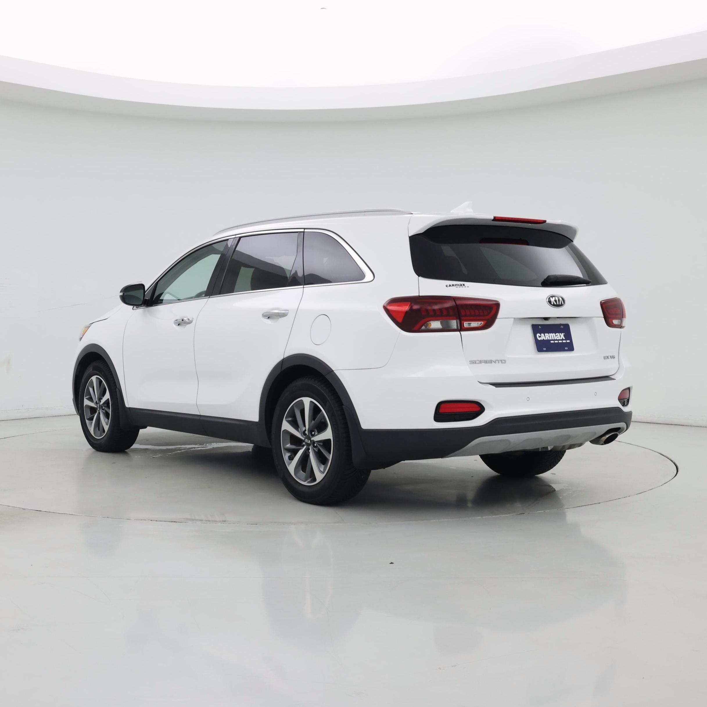 Thumbnail: 2019 Kia Sorento - 2