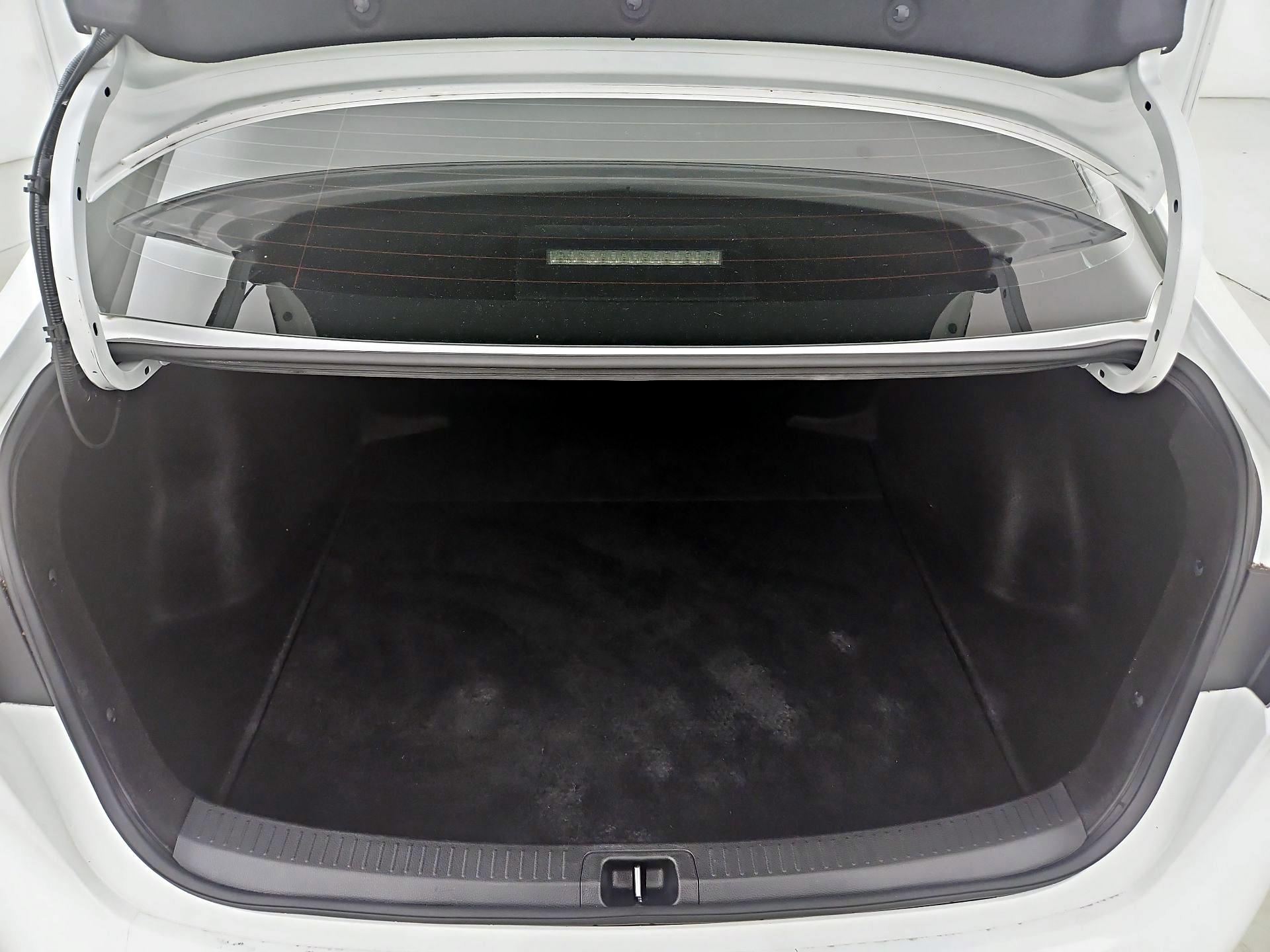 Thumbnail: 2022 Toyota Corolla - 20