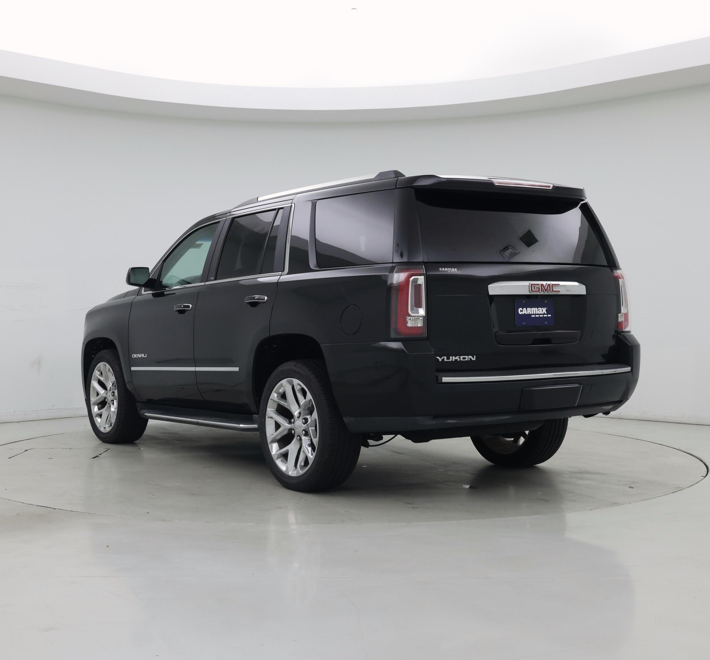 Thumbnail: 2017 GMC Yukon - 2