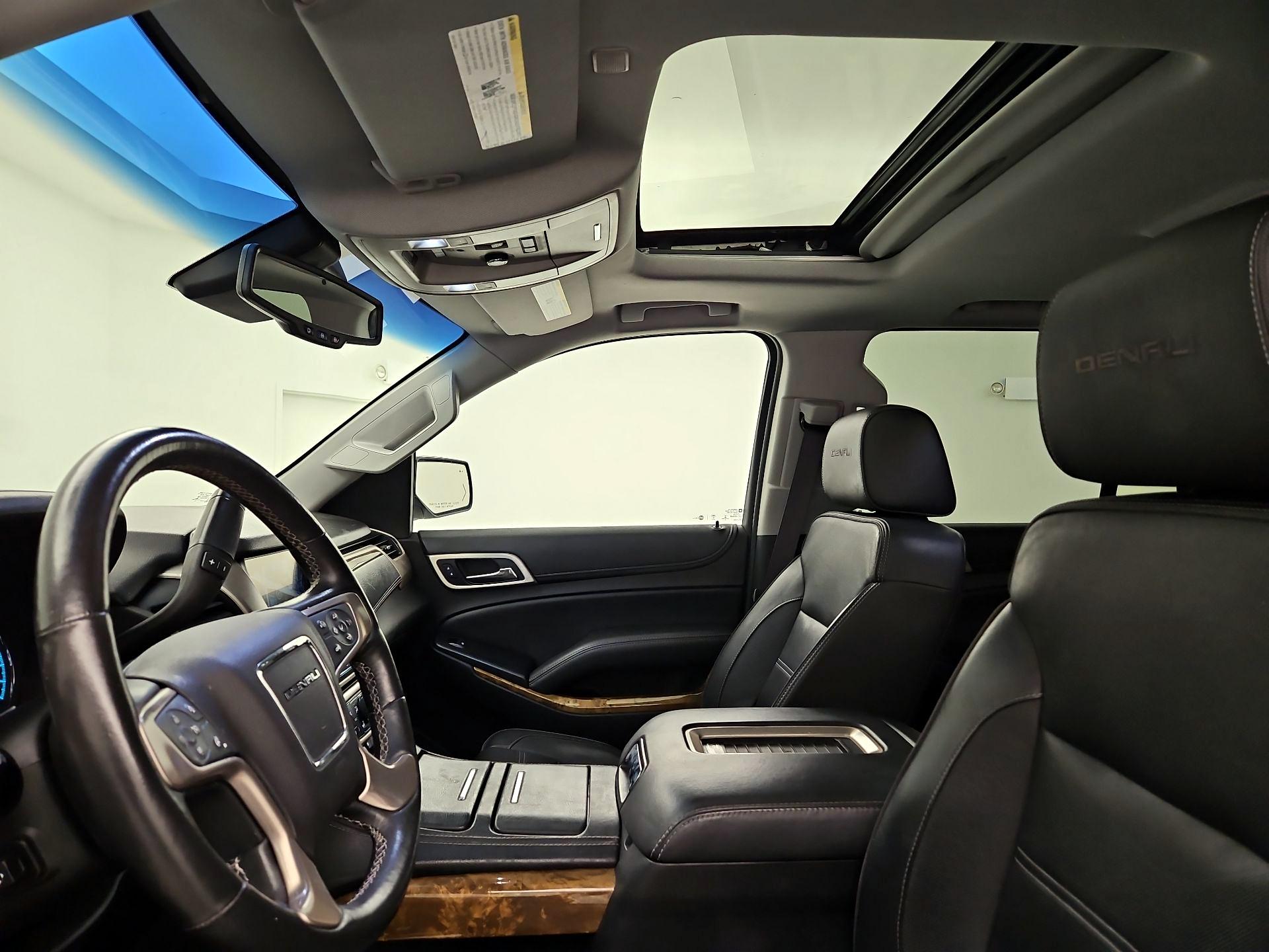 Thumbnail: 2017 GMC Yukon - 20