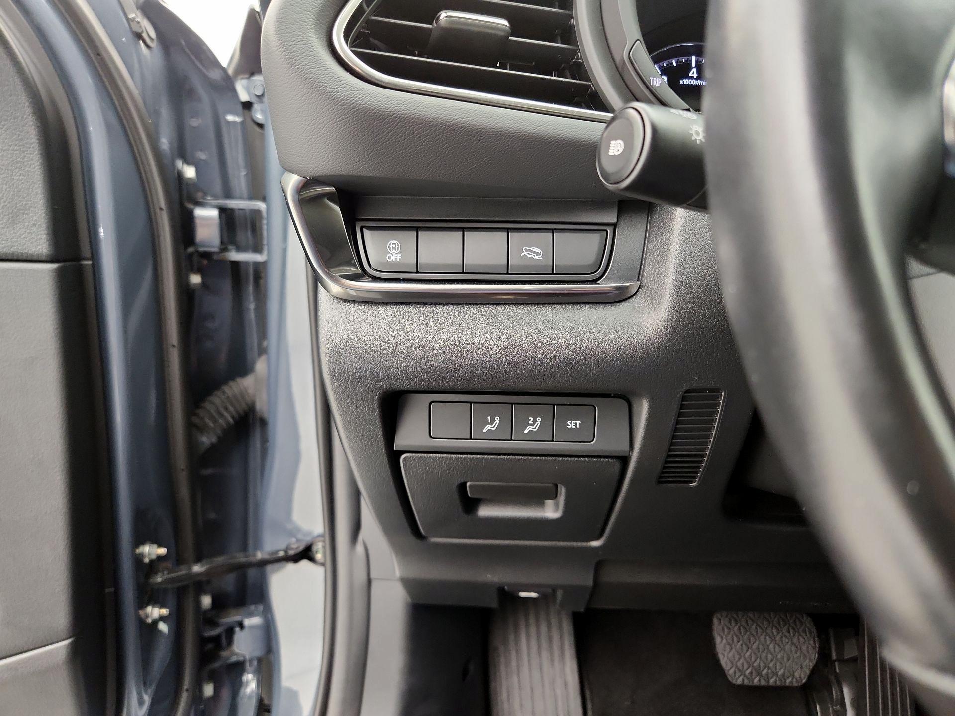 Thumbnail: 2023 Mazda CX-30 - 13