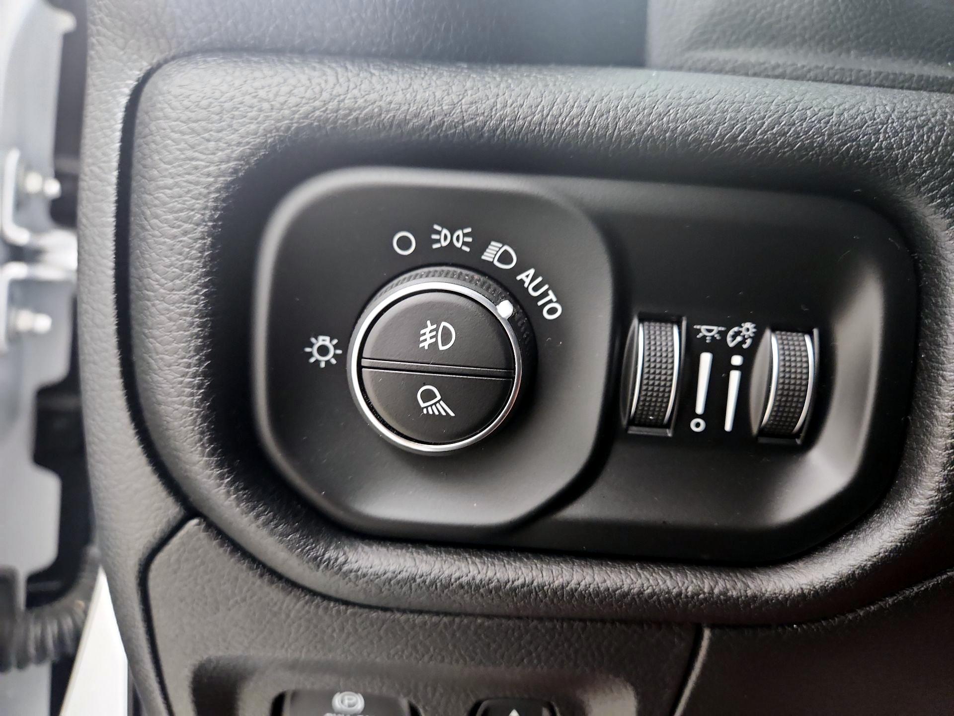 Thumbnail: 2022 RAM 1500 - 13