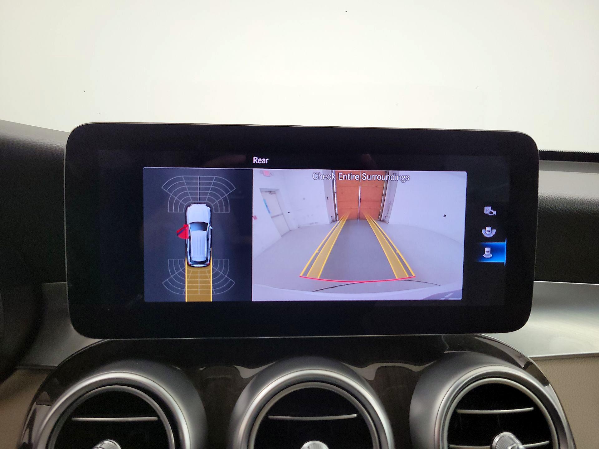 Thumbnail: 2021 Mercedes-Benz GLC - 14