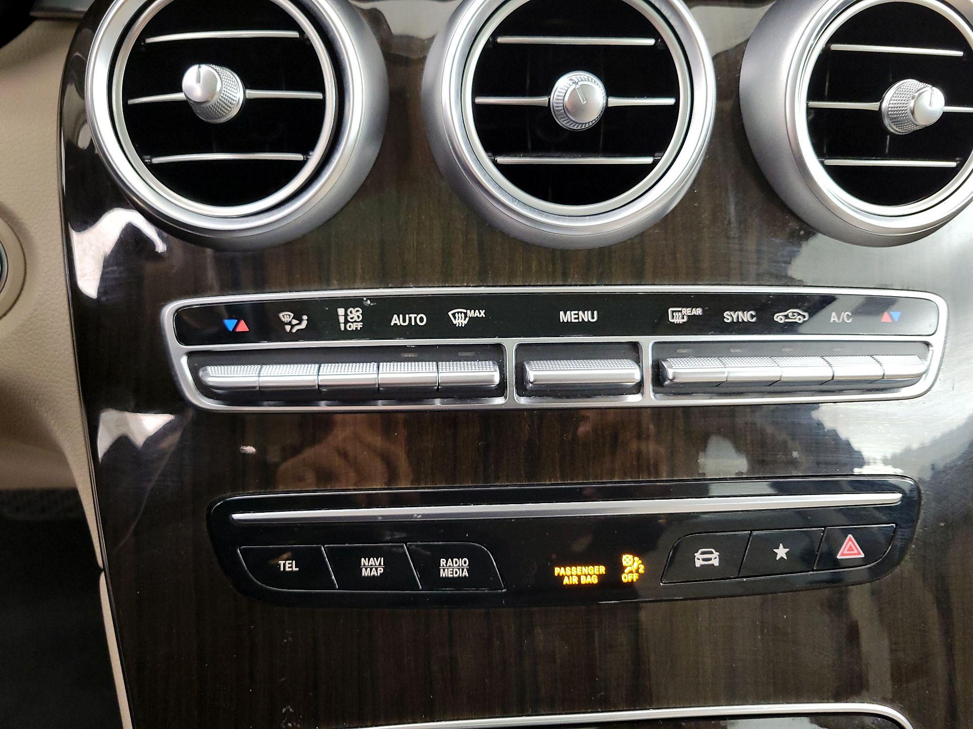 Thumbnail: 2021 Mercedes-Benz GLC - 16