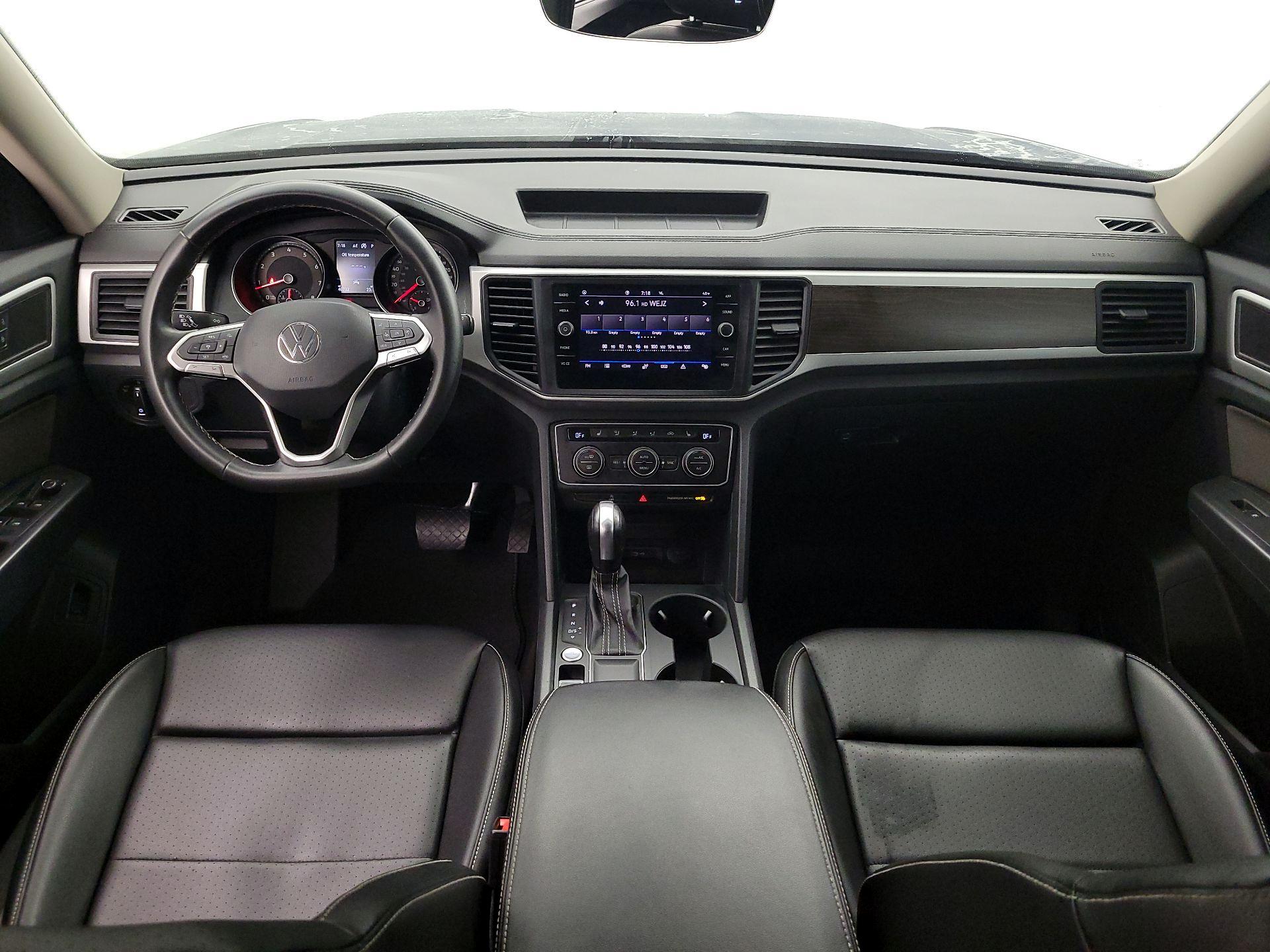 Thumbnail: 2021 Volkswagen Atlas - 9