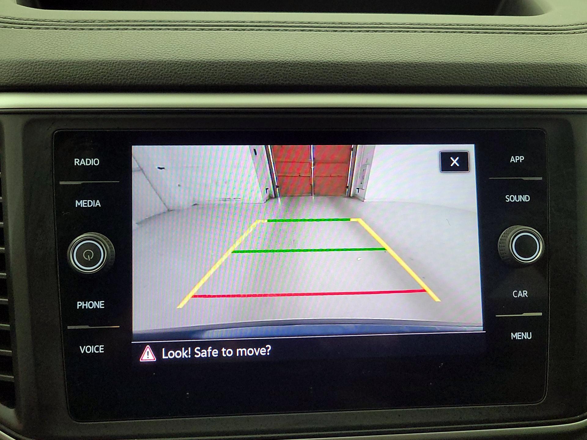 Thumbnail: 2021 Volkswagen Atlas - 14