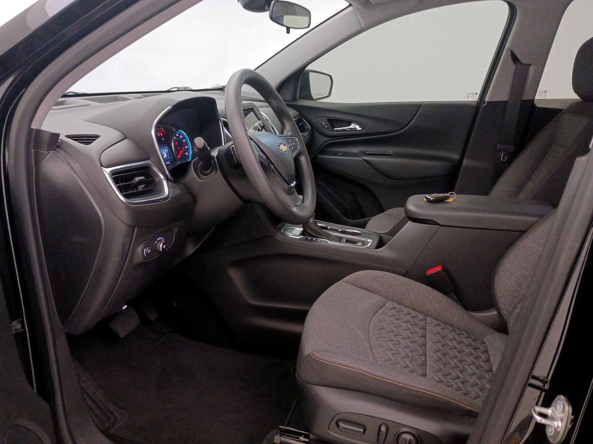 Thumbnail: 2023 Chevrolet Equinox - 11